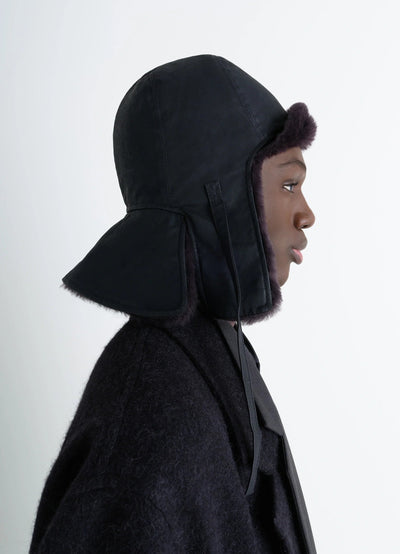 REVERSIBLE SHEARLING CHAPKA