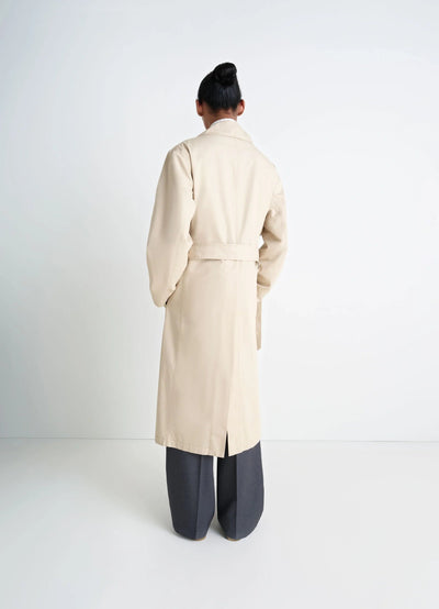 TRENCH COAT