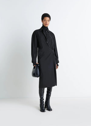 STRAIGHT COLLAR TWISTED DRESS