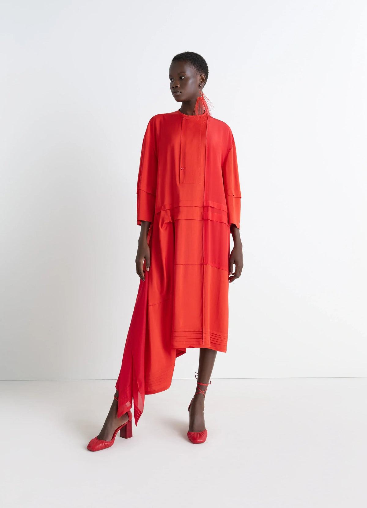 BLOUSE DRESS WITH PLEATS