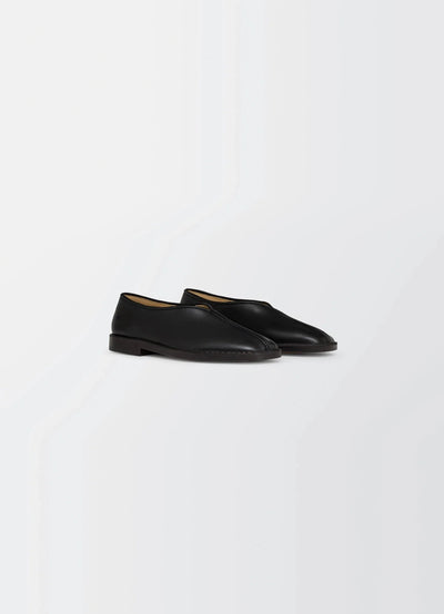 FLAT PIPED SLIPPERS