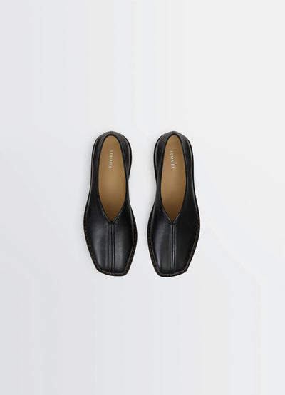 FLAT PIPED SLIPPERS