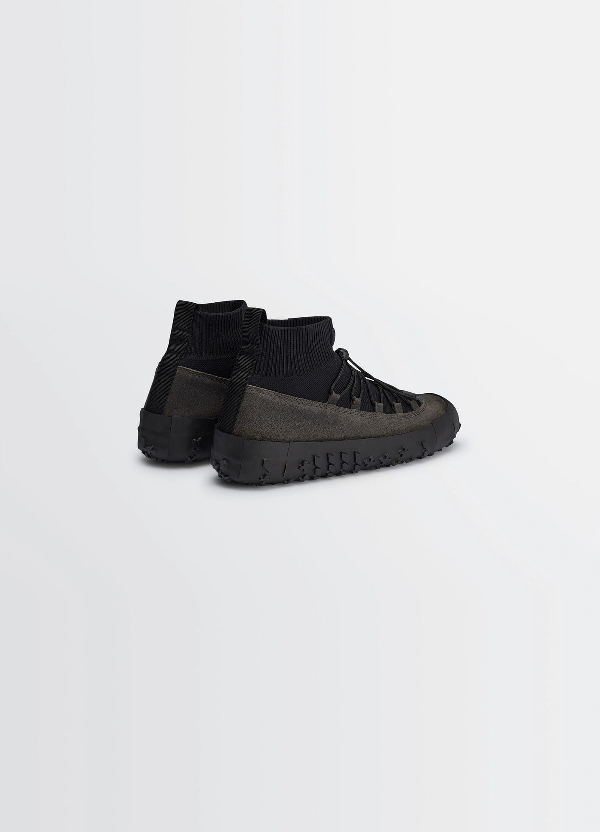 VIBRAM WRAP ON SNEAKERS