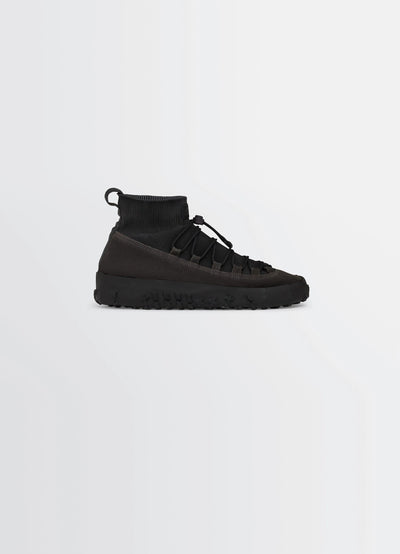 VIBRAM WRAP ON SNEAKERS