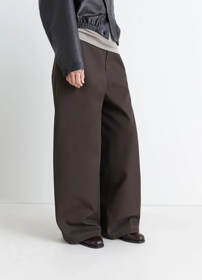CHELSEA BOOTS