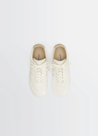 SOFT RUNNER