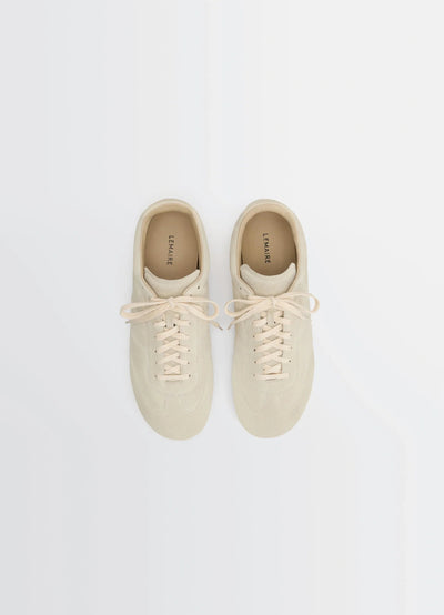 SOFT RUNNER