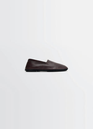 INDOOR SLIPPERS