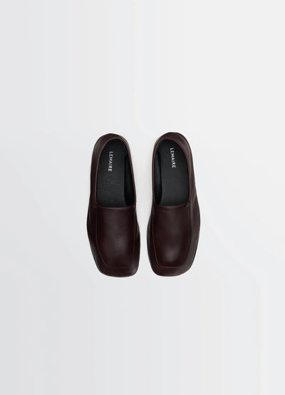 INDOOR SLIPPERS