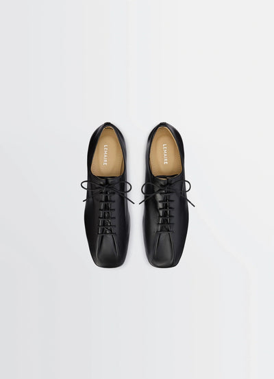 SOURIS FLAT CLASSIC DERBIES