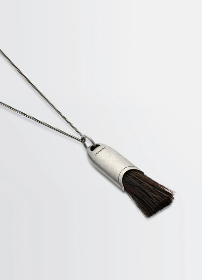 PERSONAL BRUSH NECKLACE