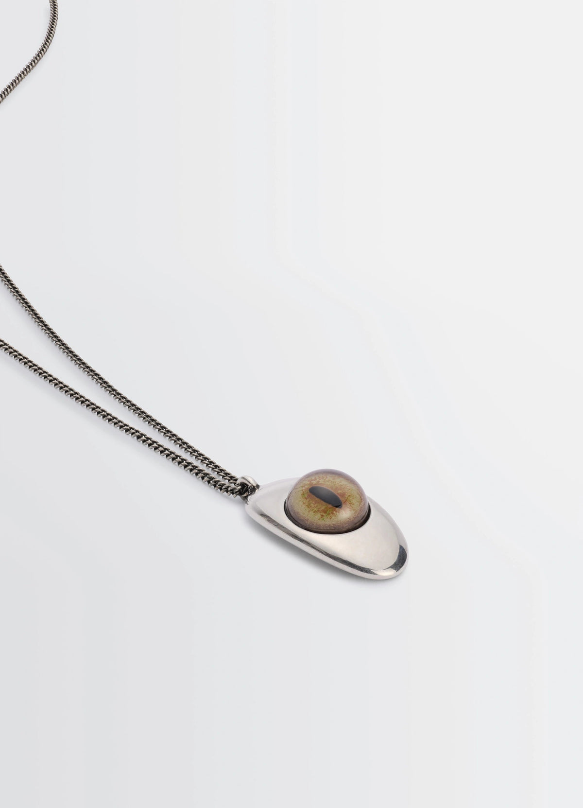 CAT EYE PENDANT NECKLACE