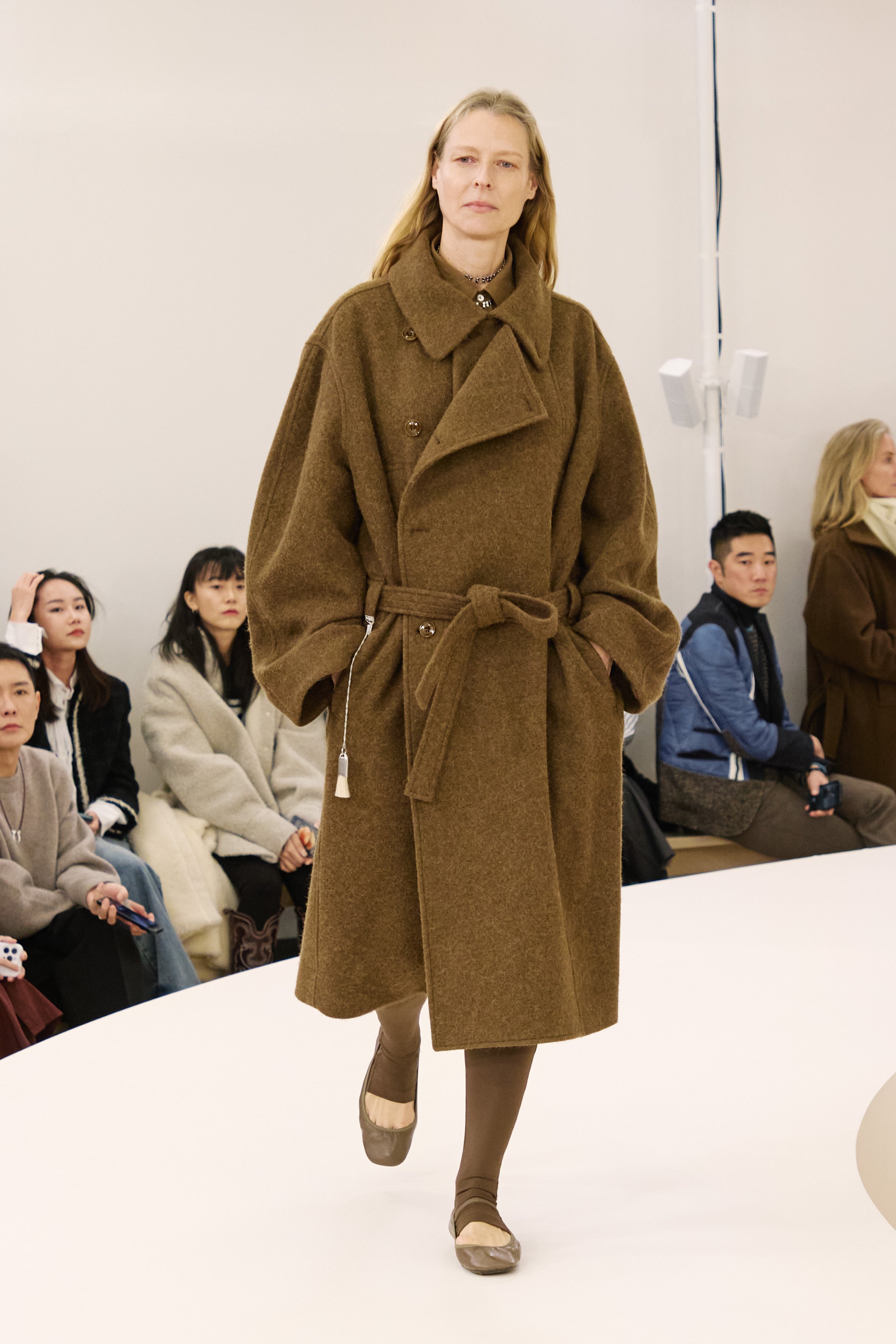LOOK 1