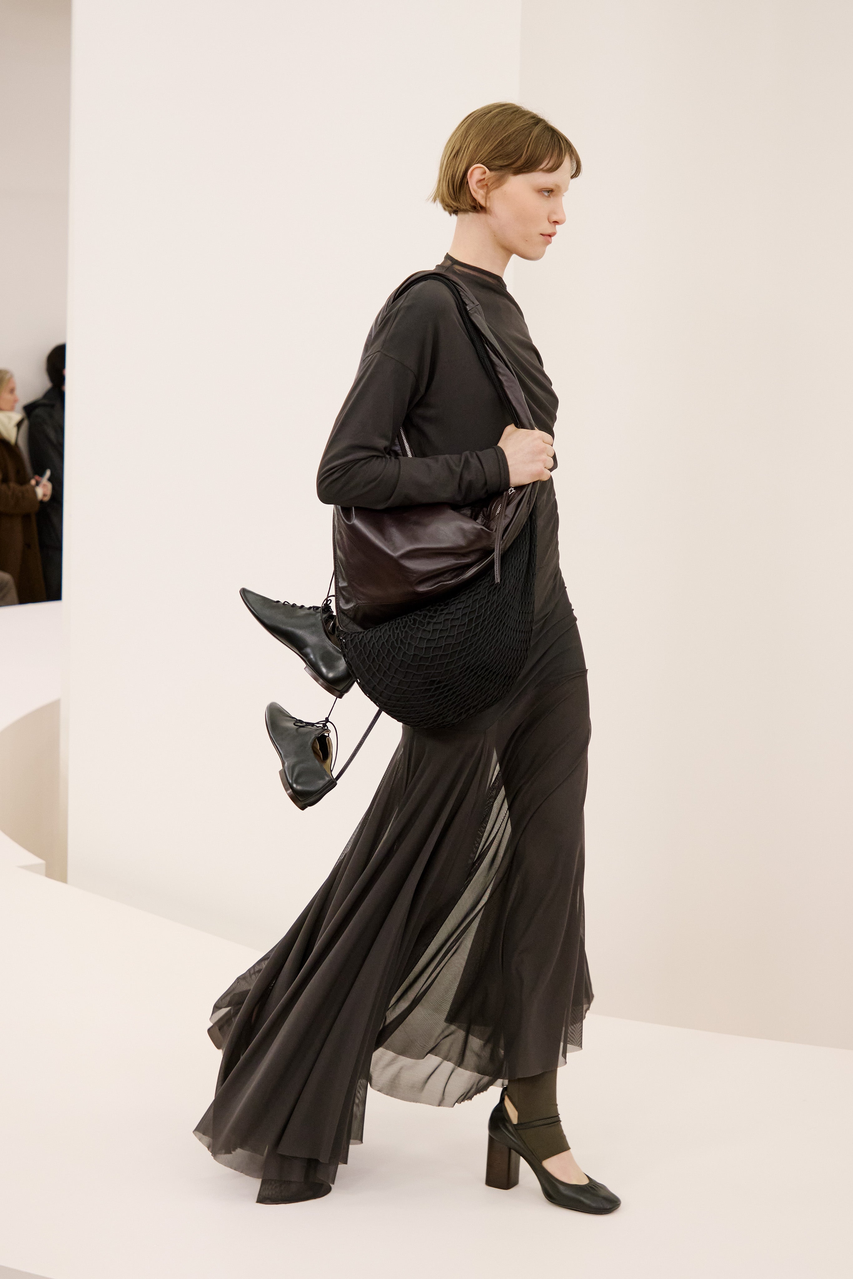 LOOK 14
