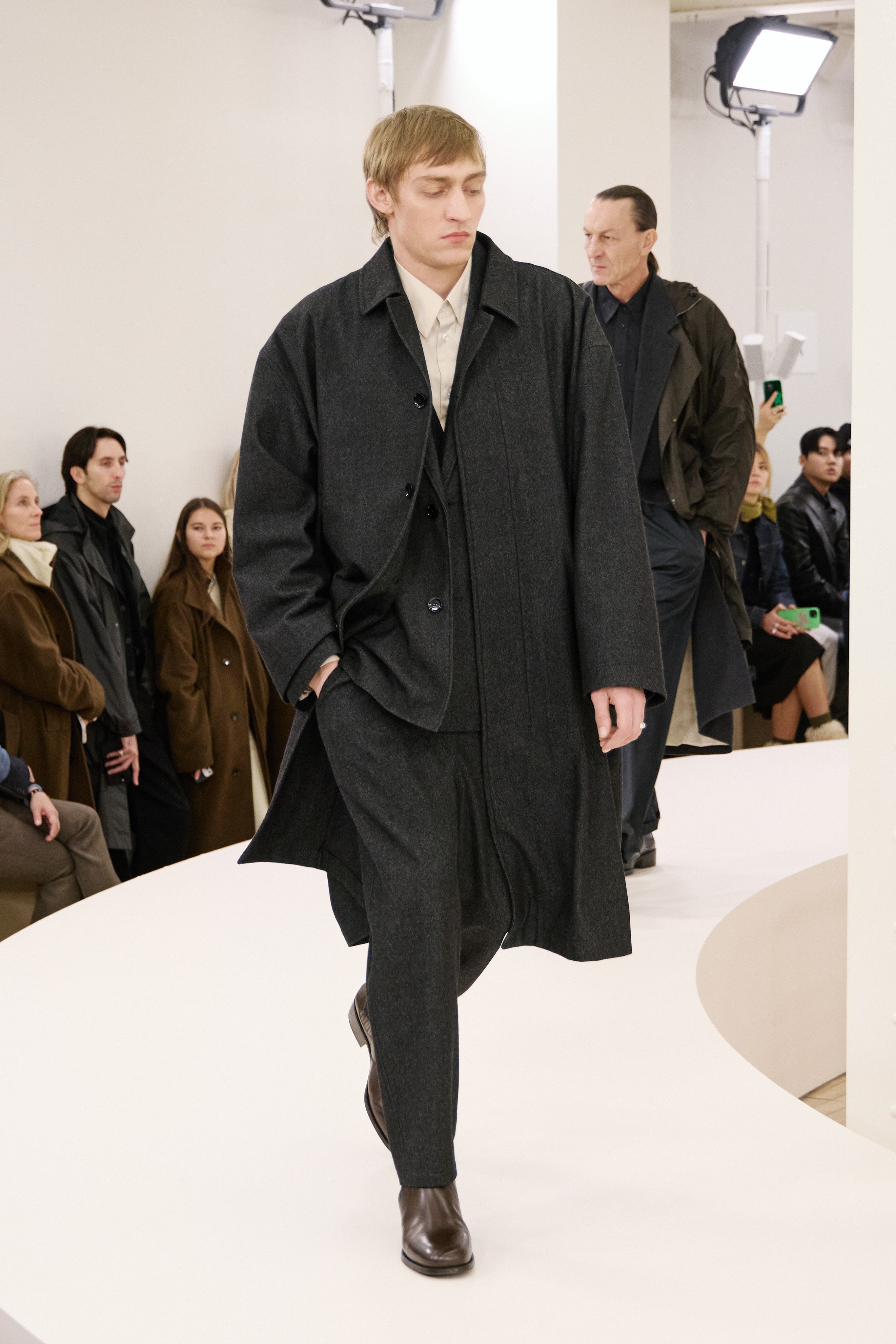 LOOK 21