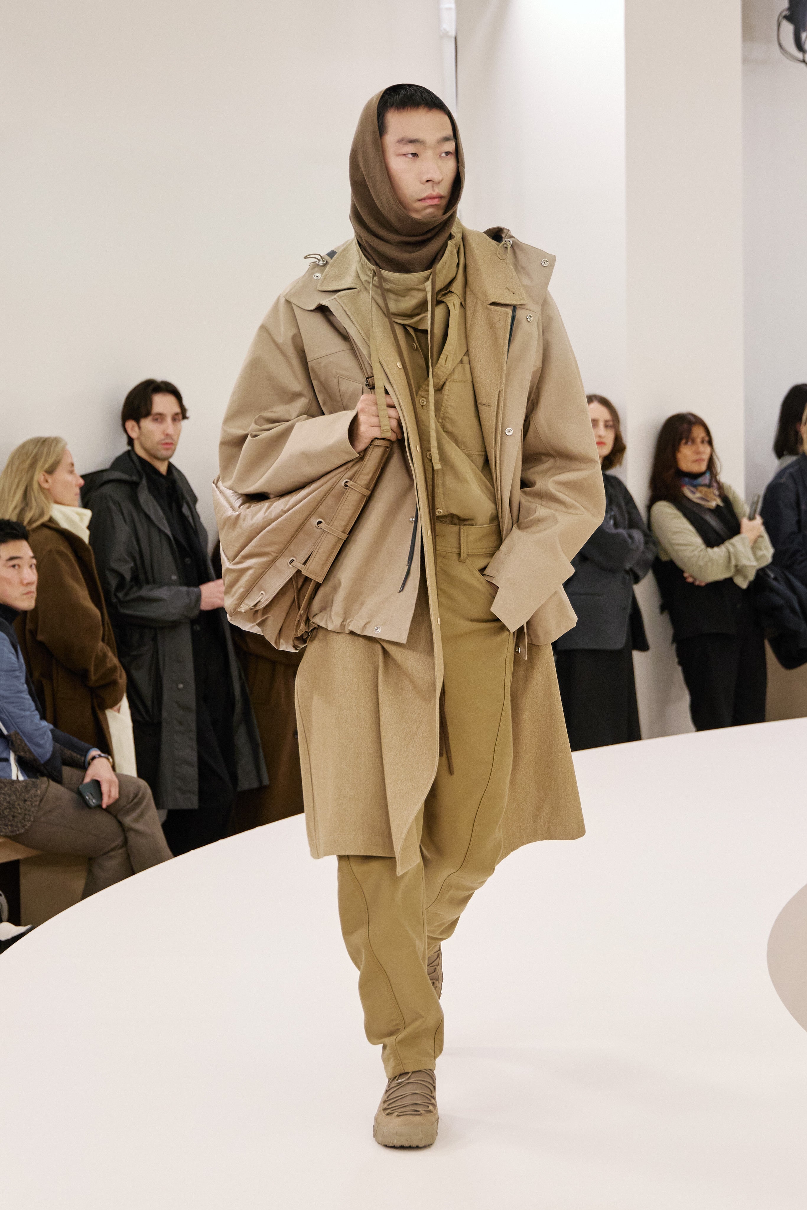 LOOK 31