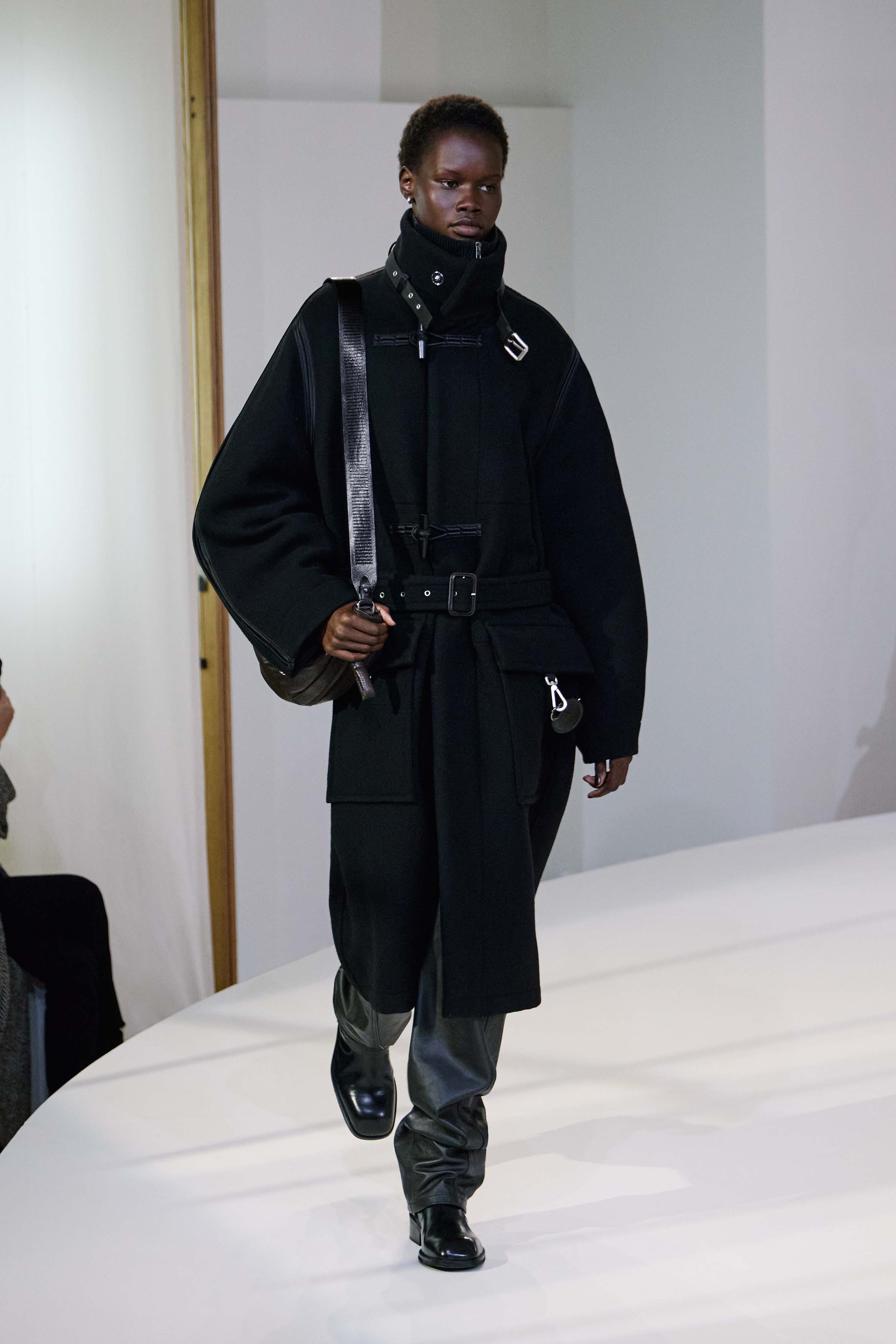 LOOK 4