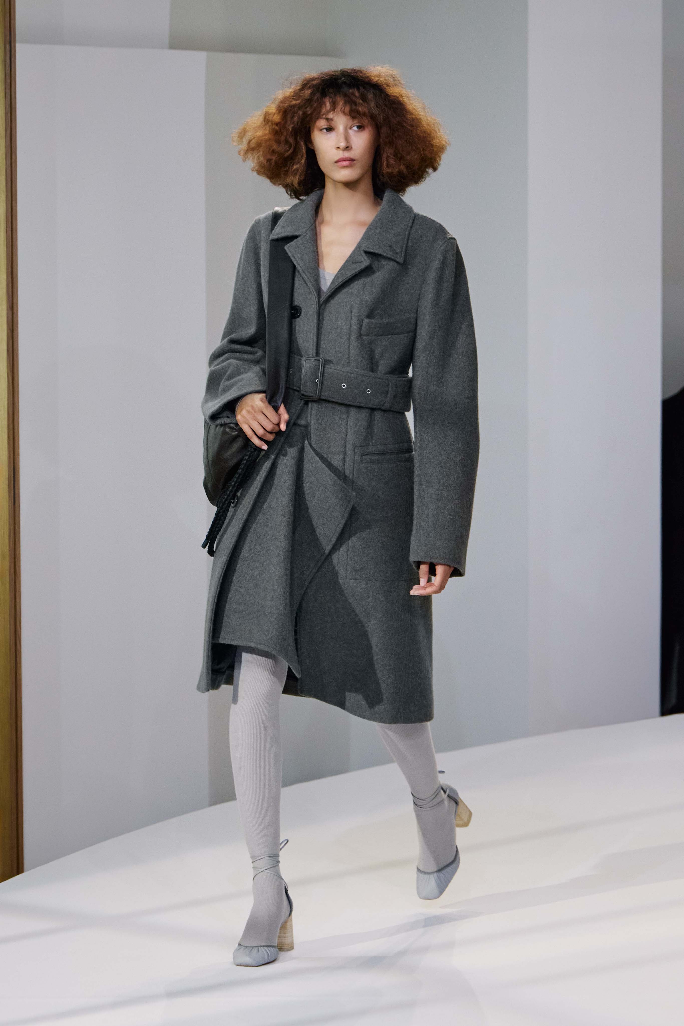 LOOK 7