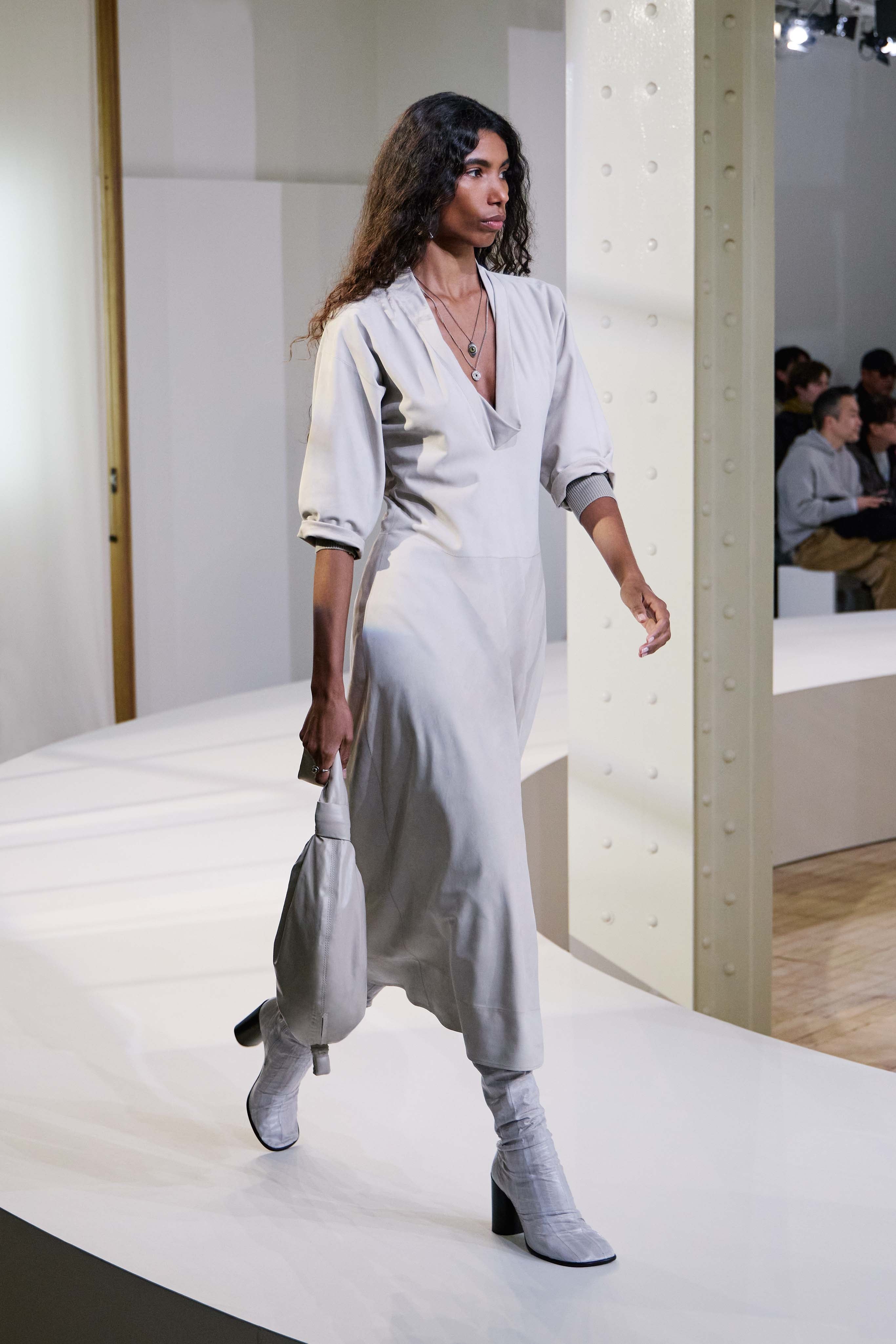 LOOK 8