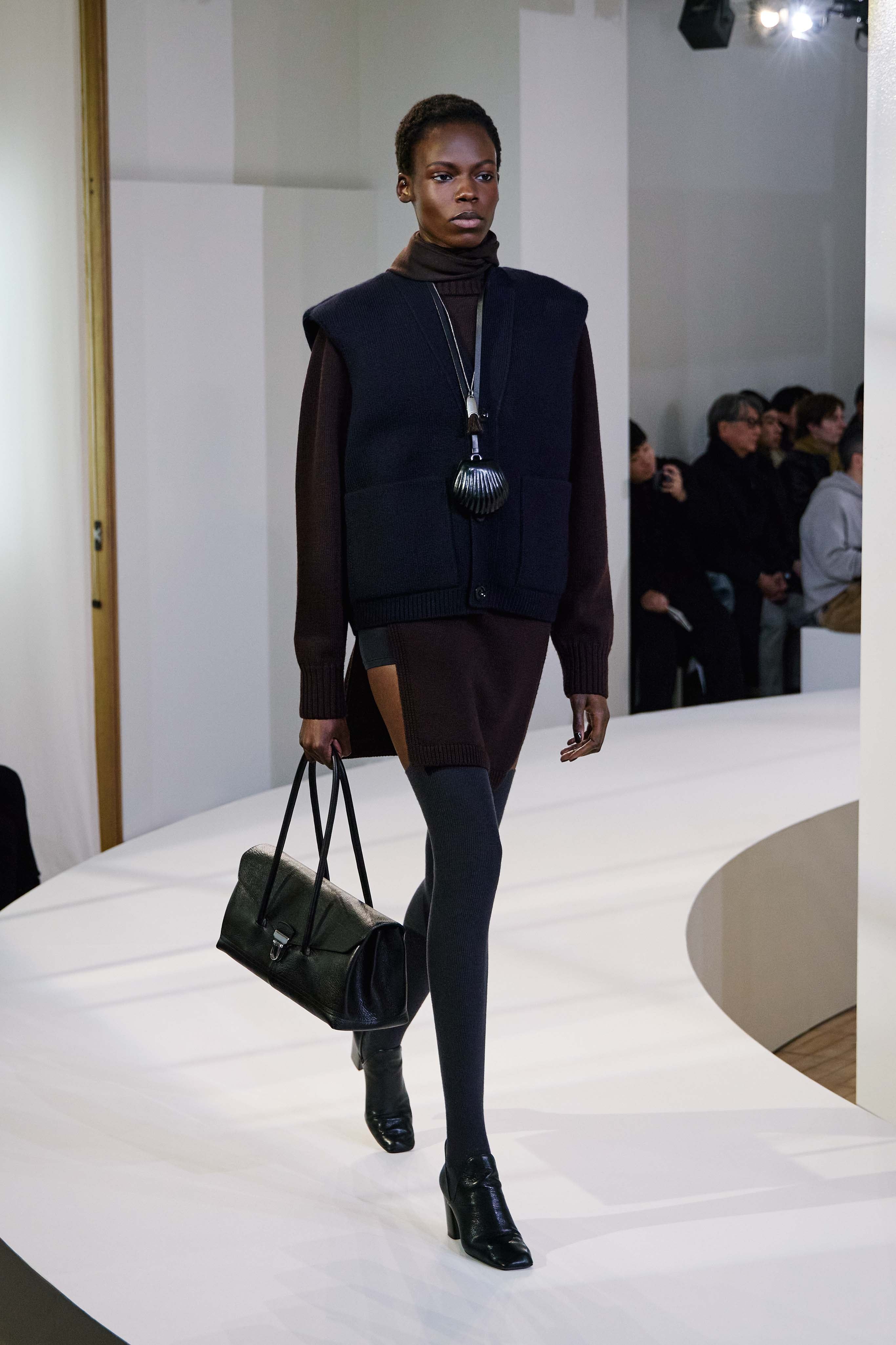 LOOK 21
