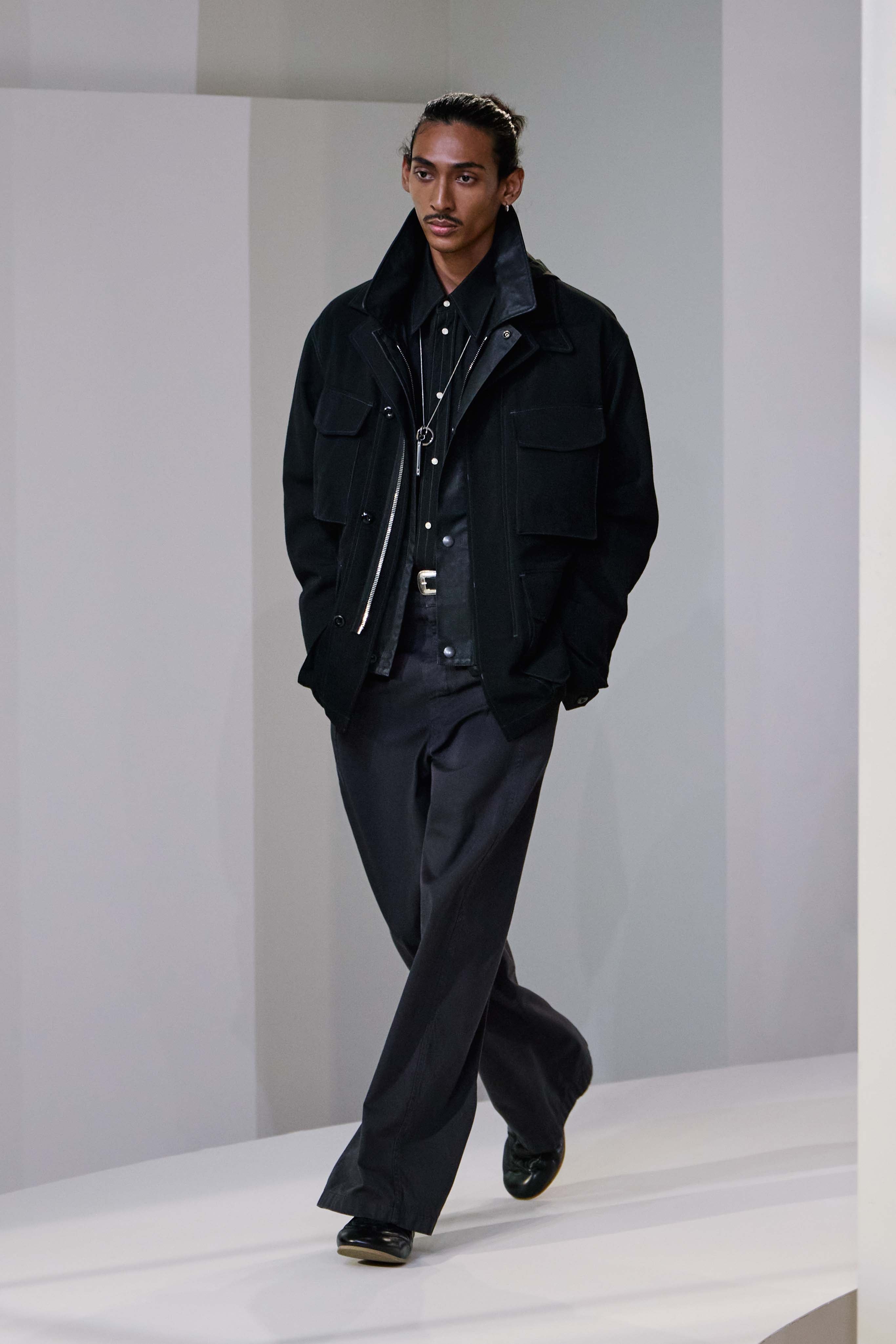 LOOK 27