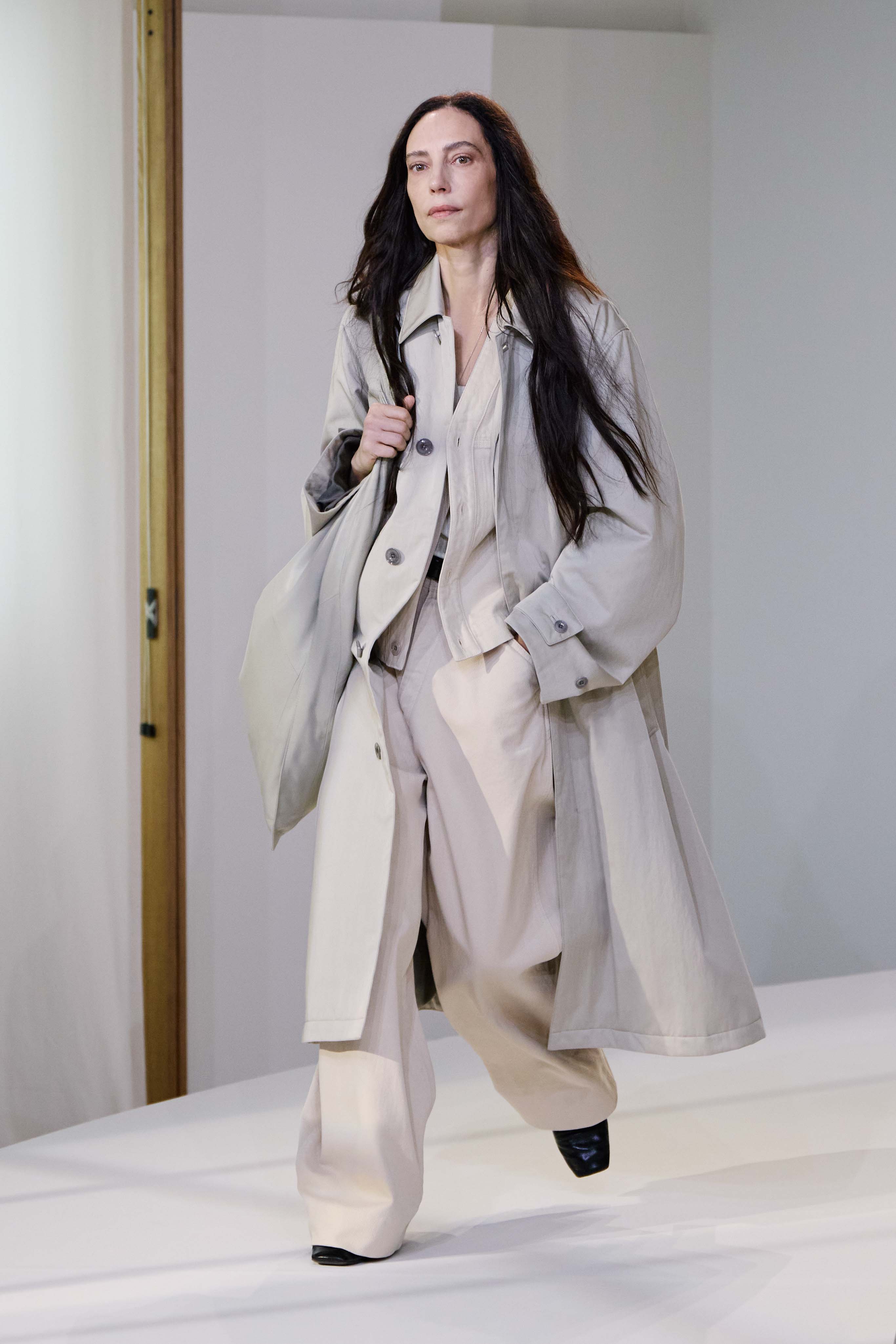 LOOK 31