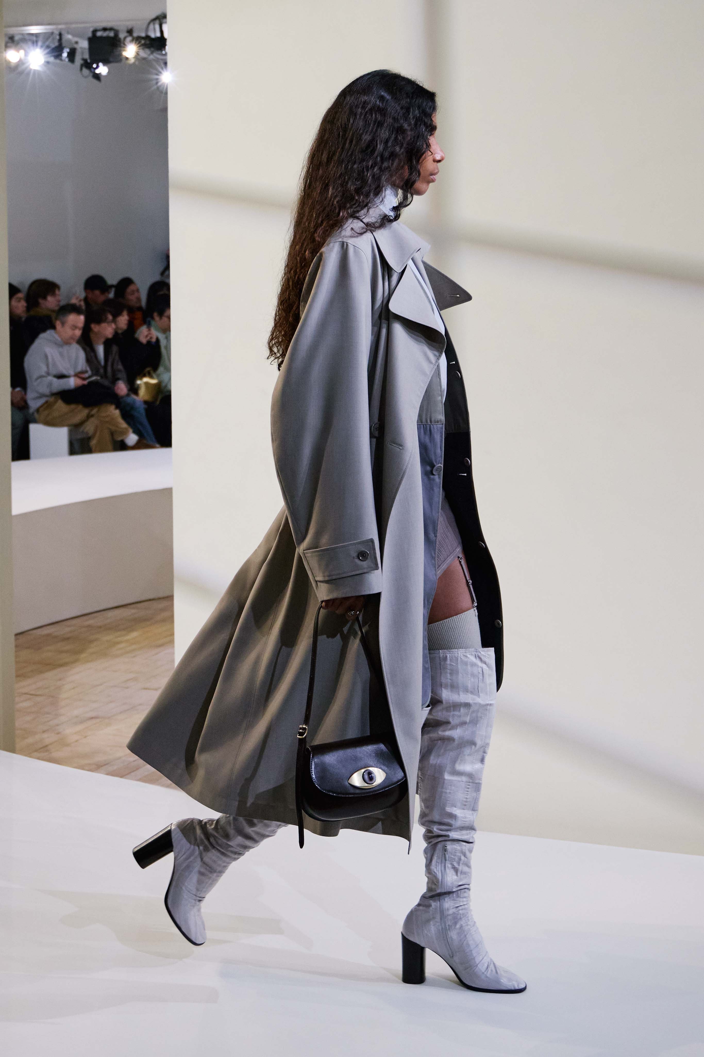 LOOK49
