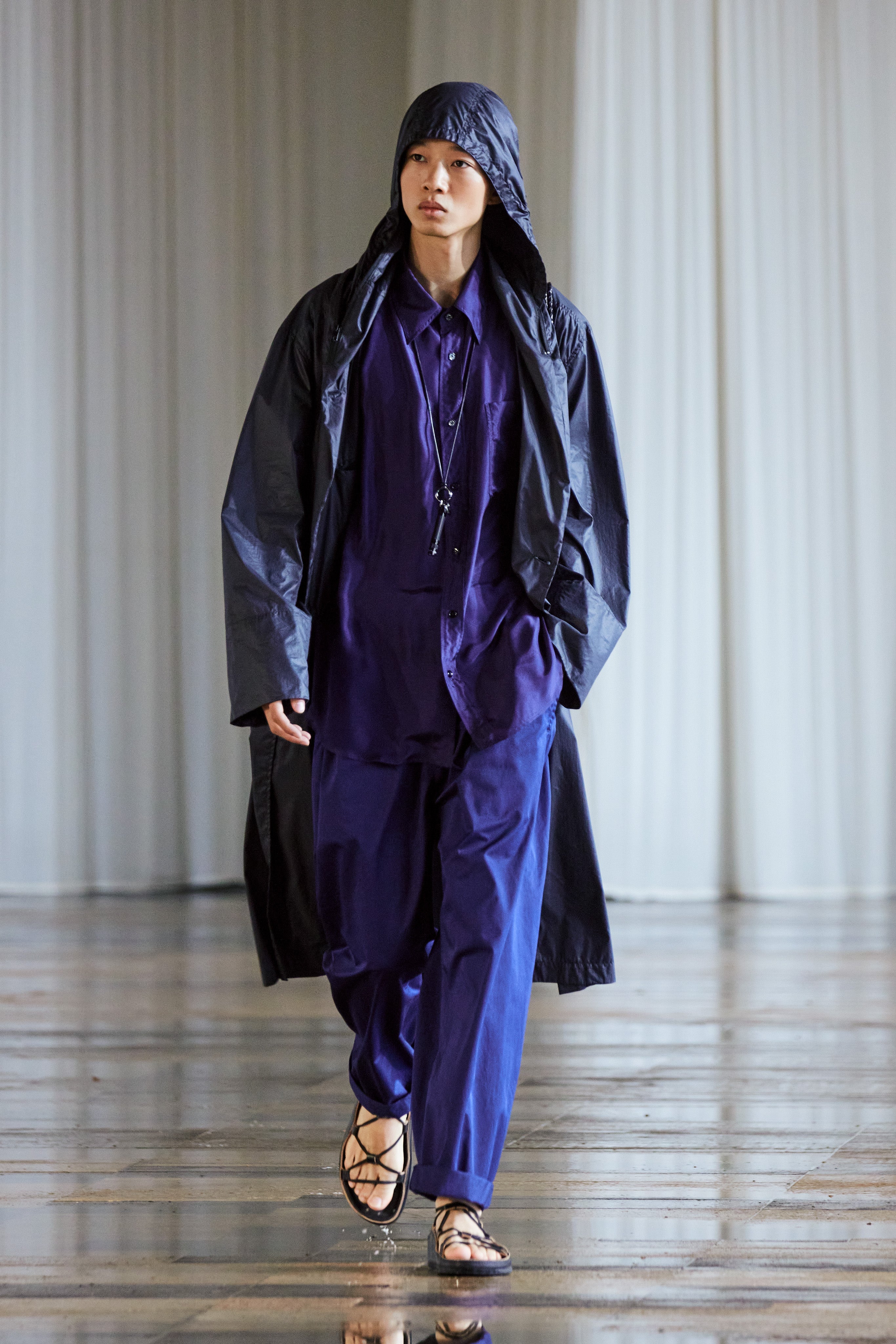 LOOK 8