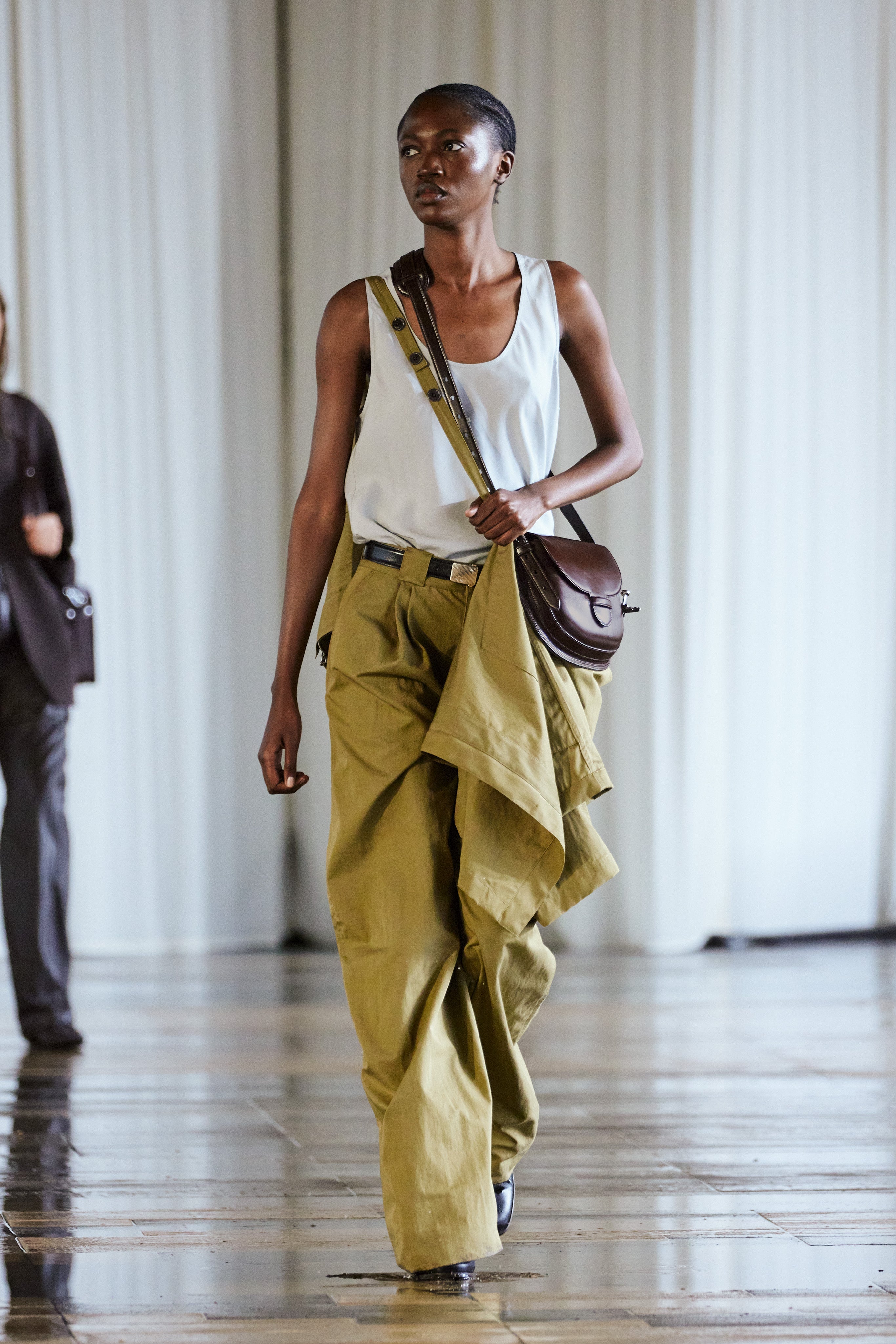 LOOK 10