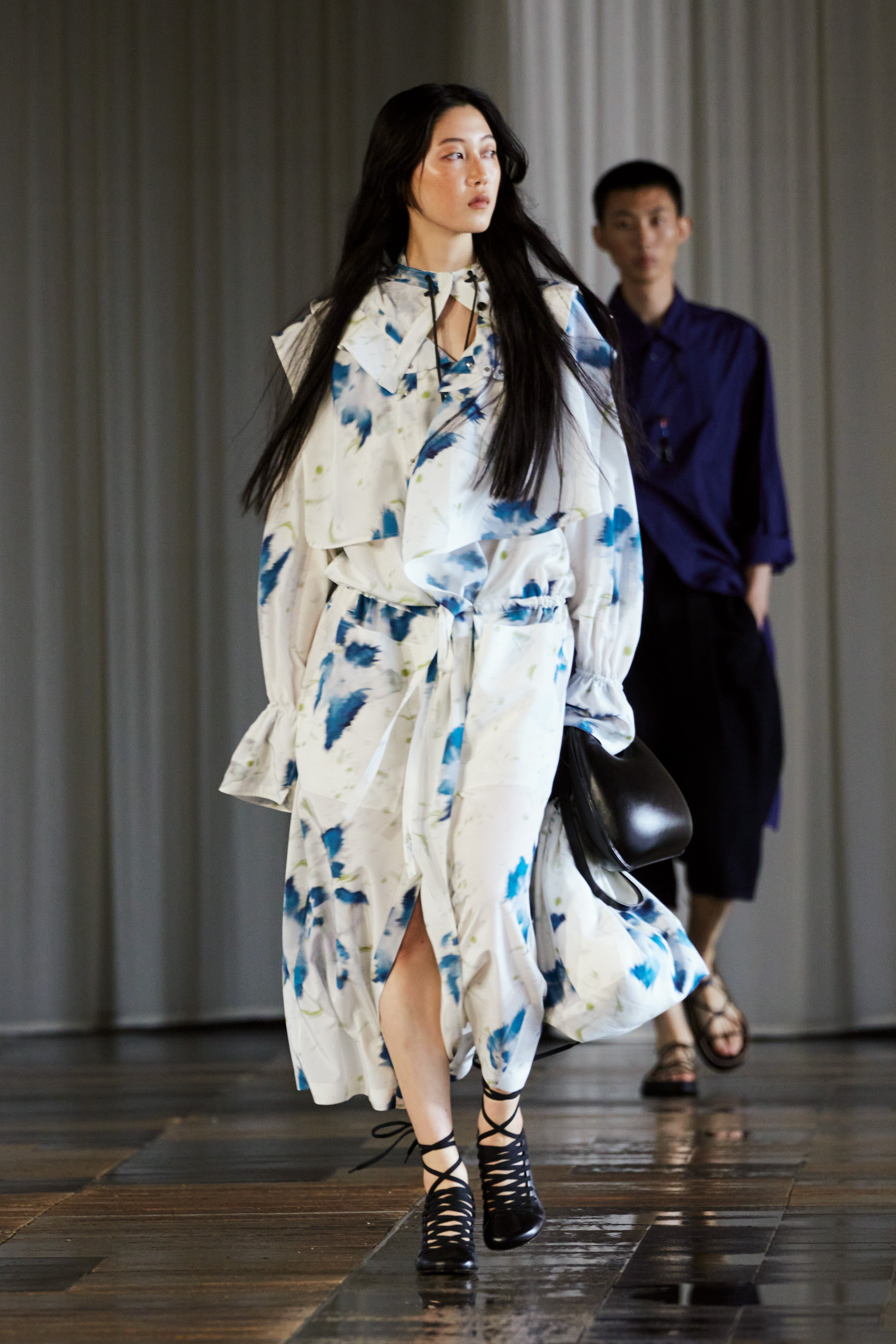 LOOK 15