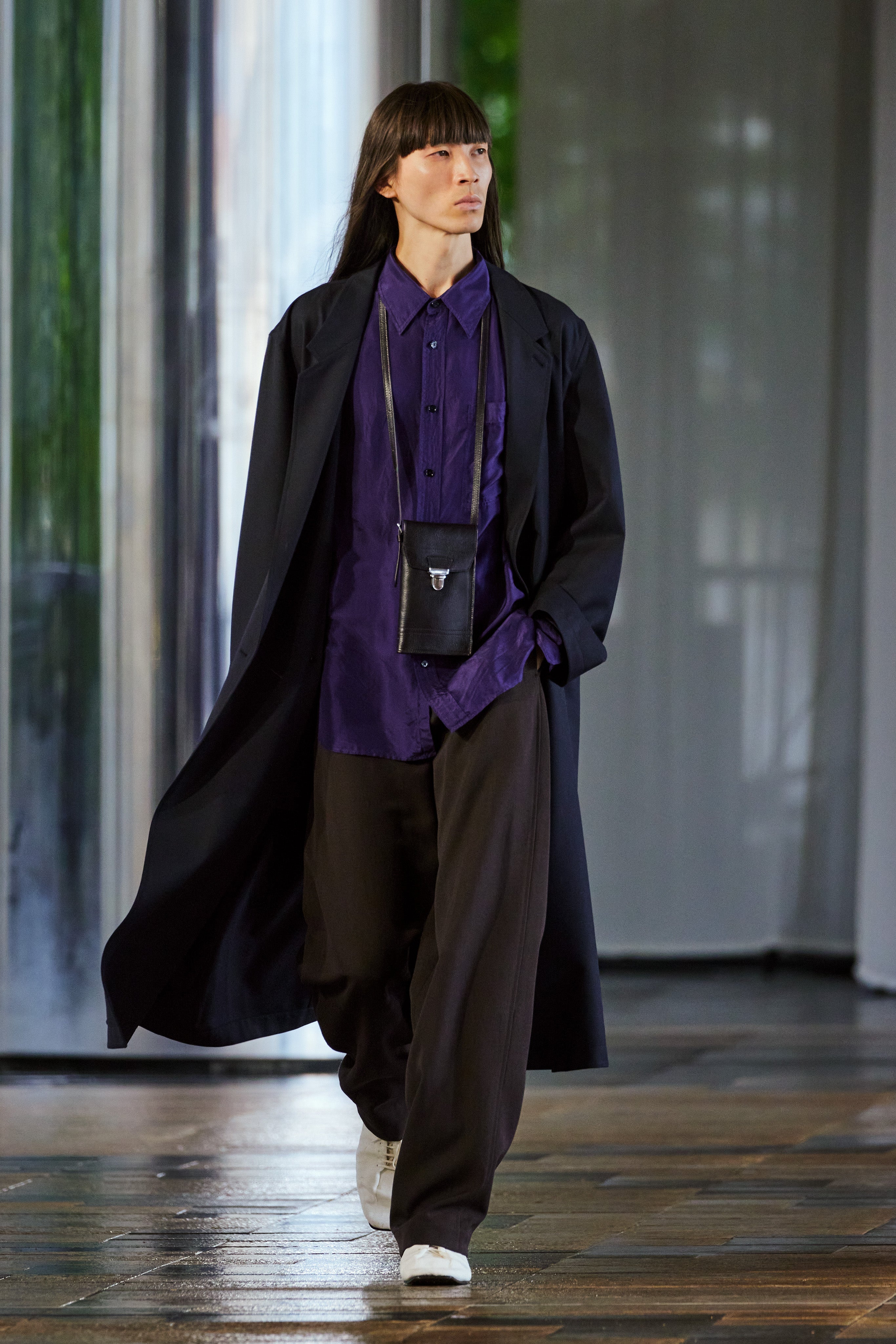 LOOK 17