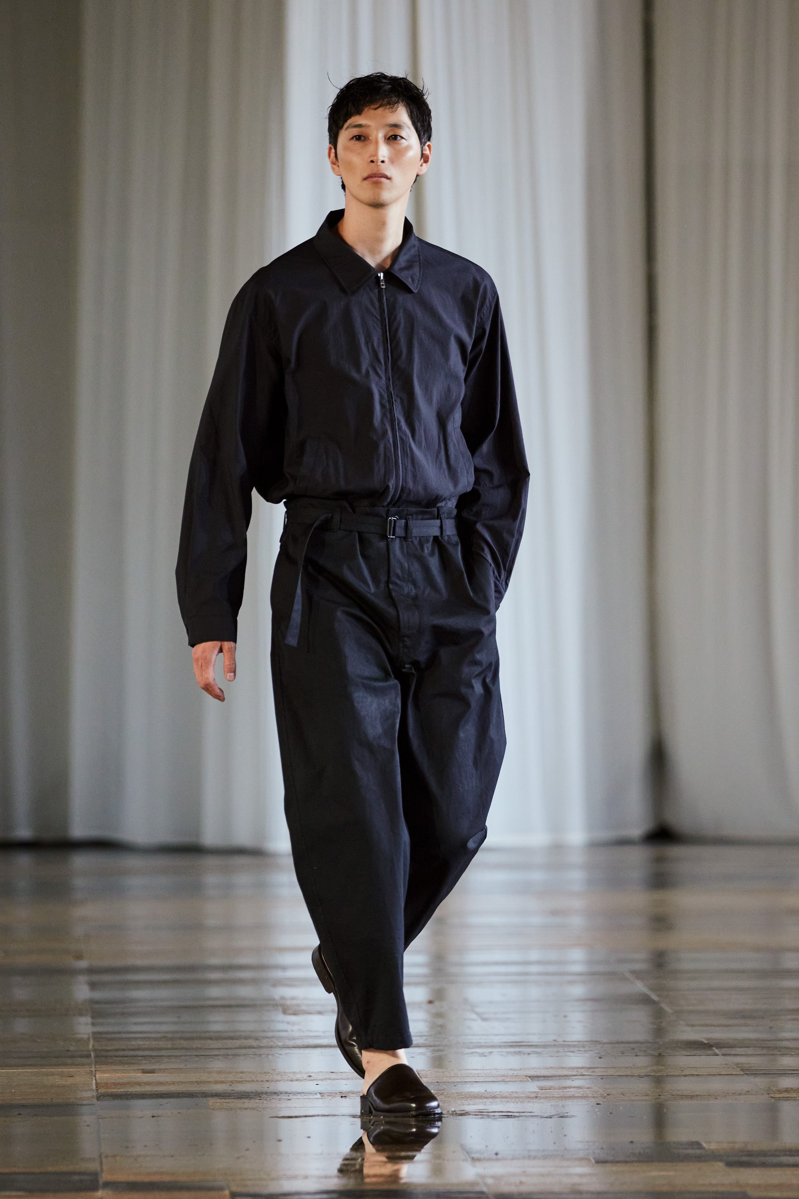 LOOK 21