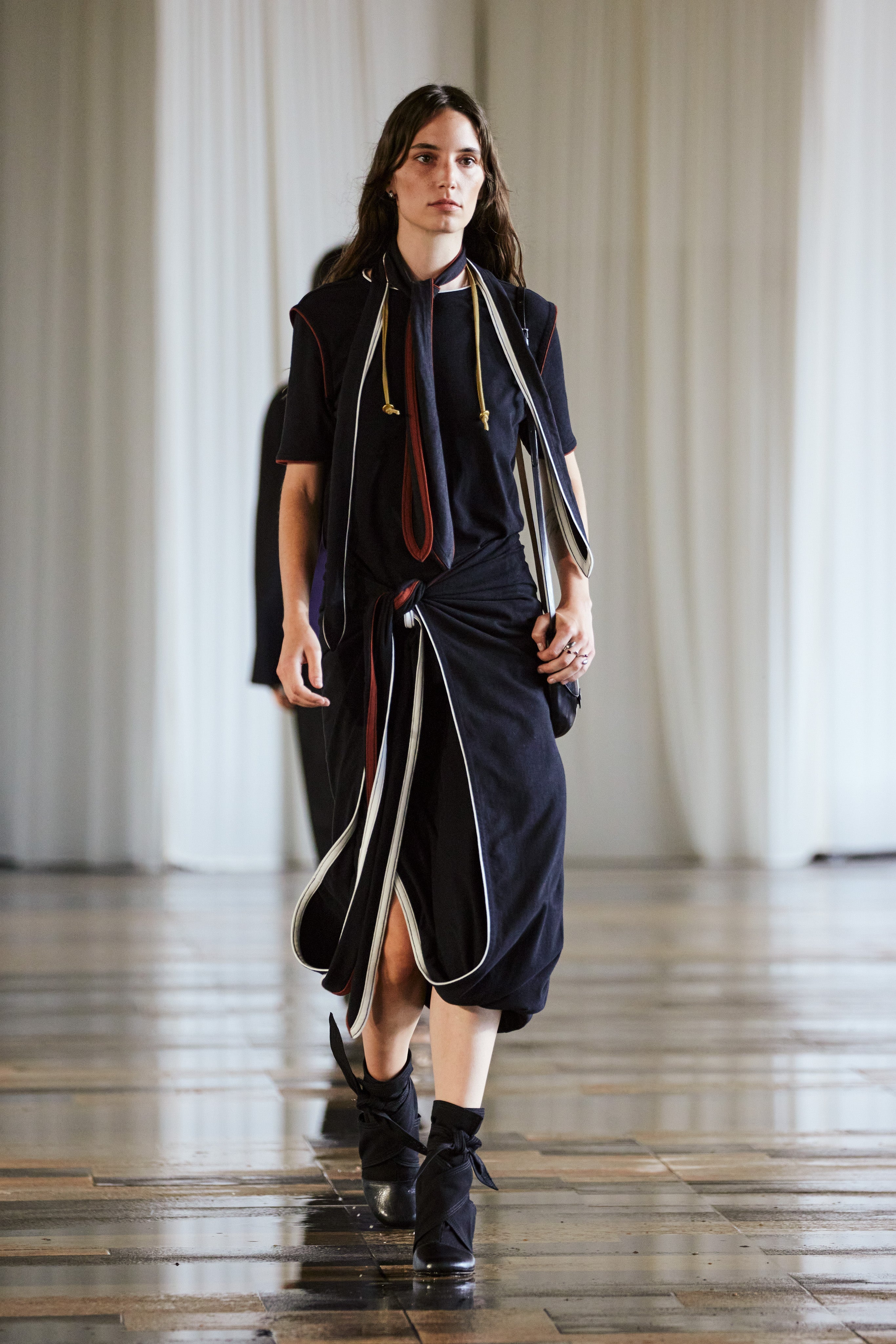 LOOK 23