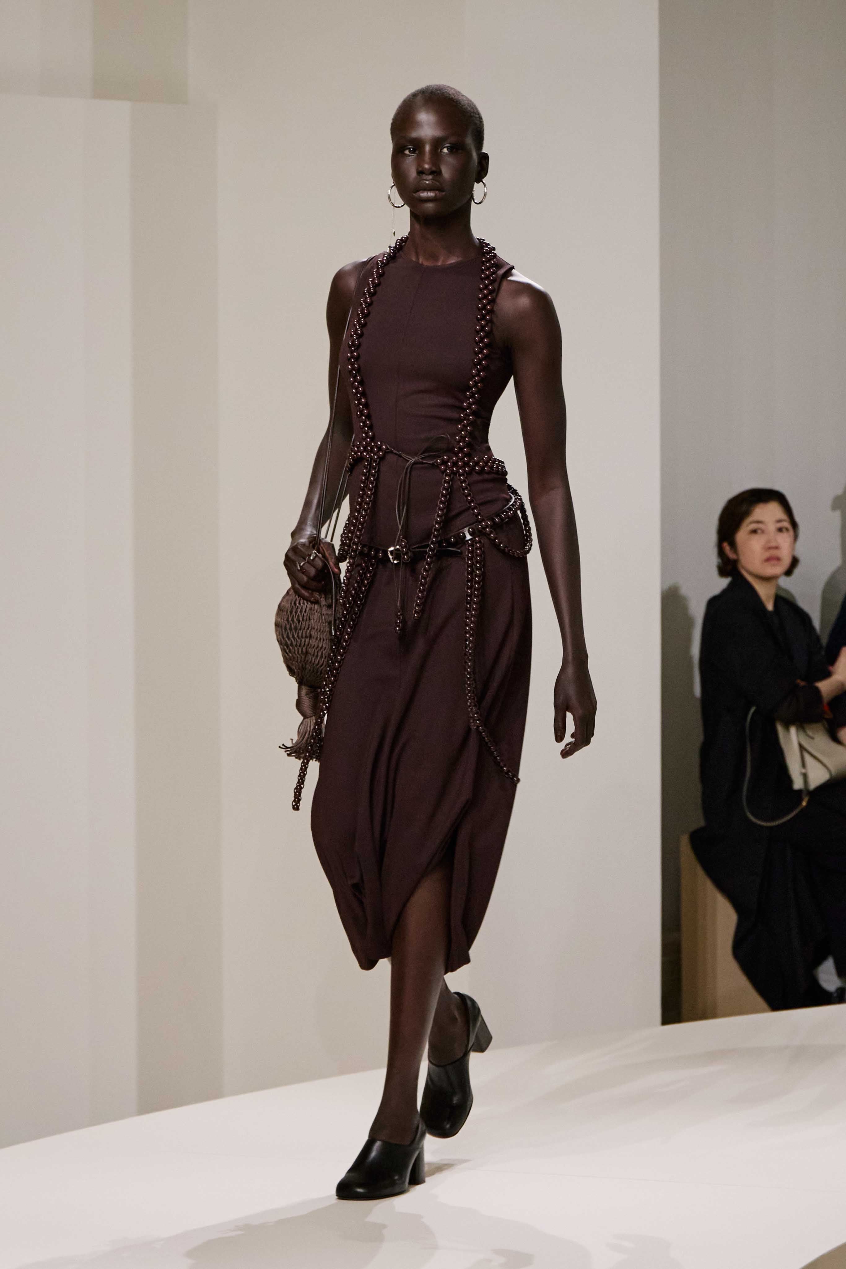 LOOK 6