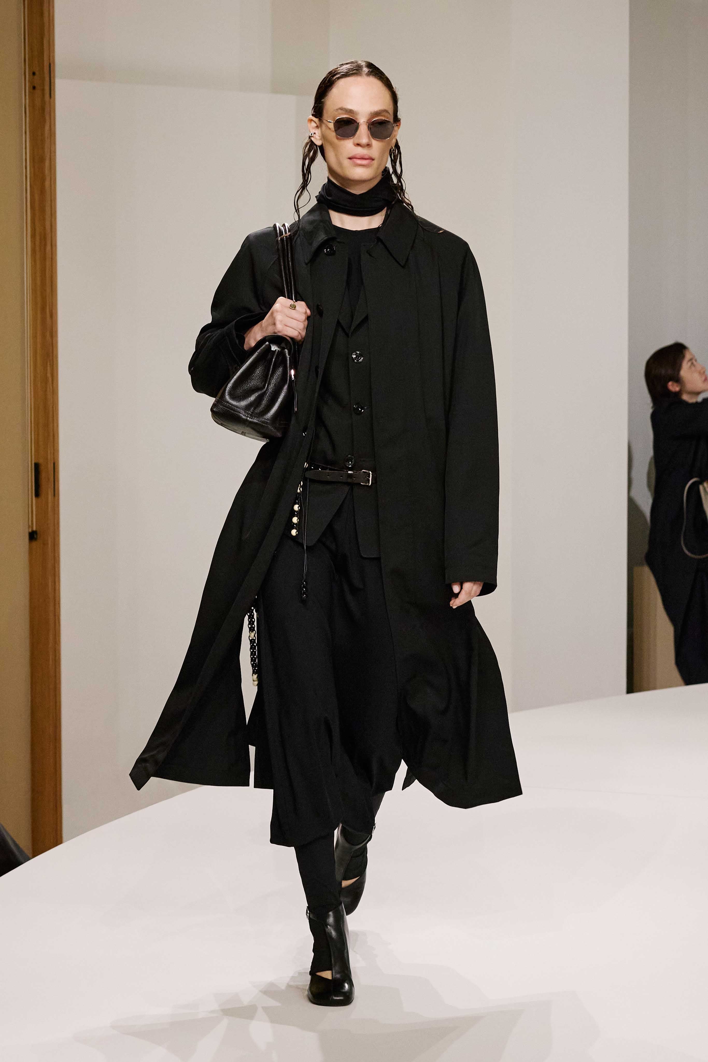LOOK 10