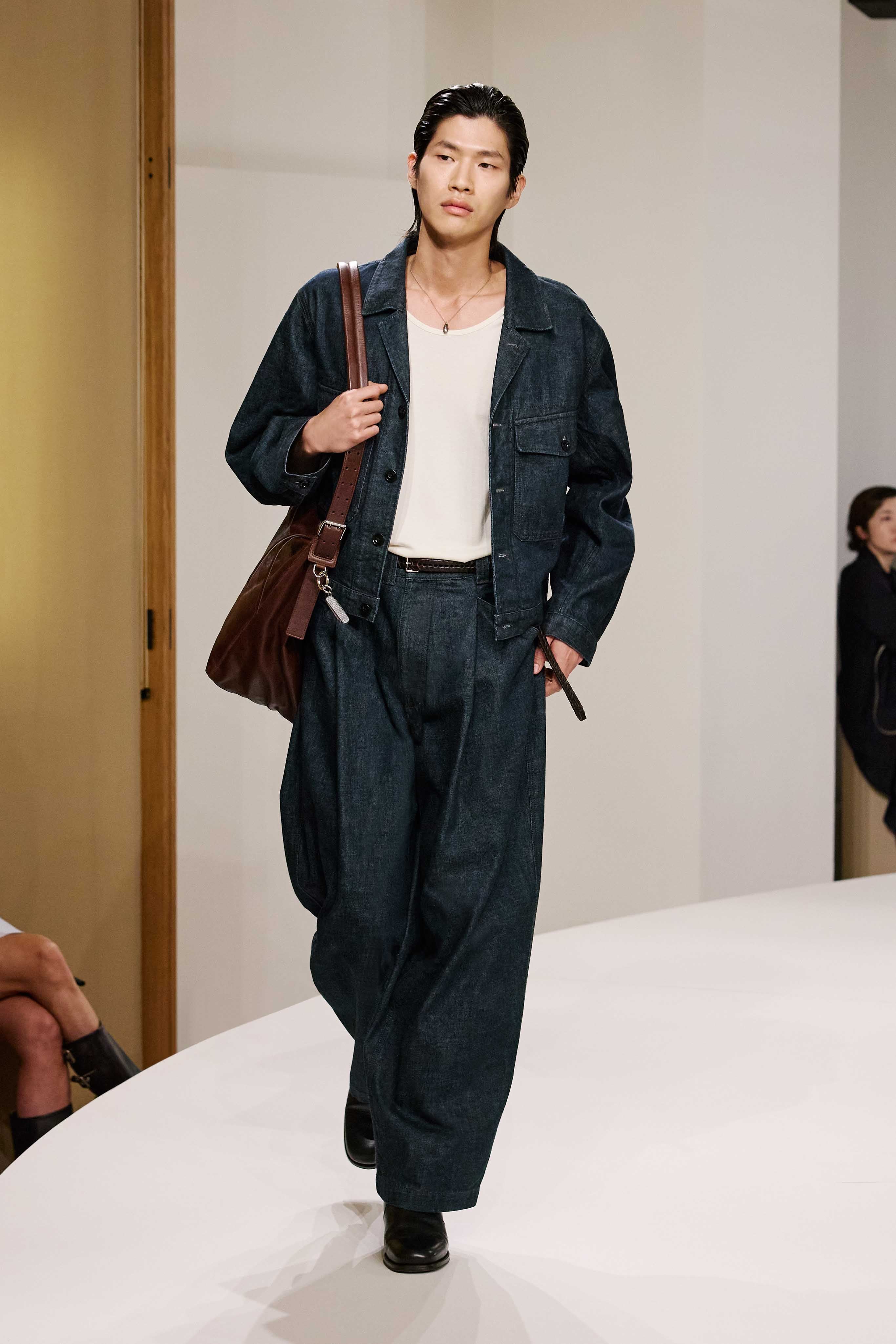 LOOK 15