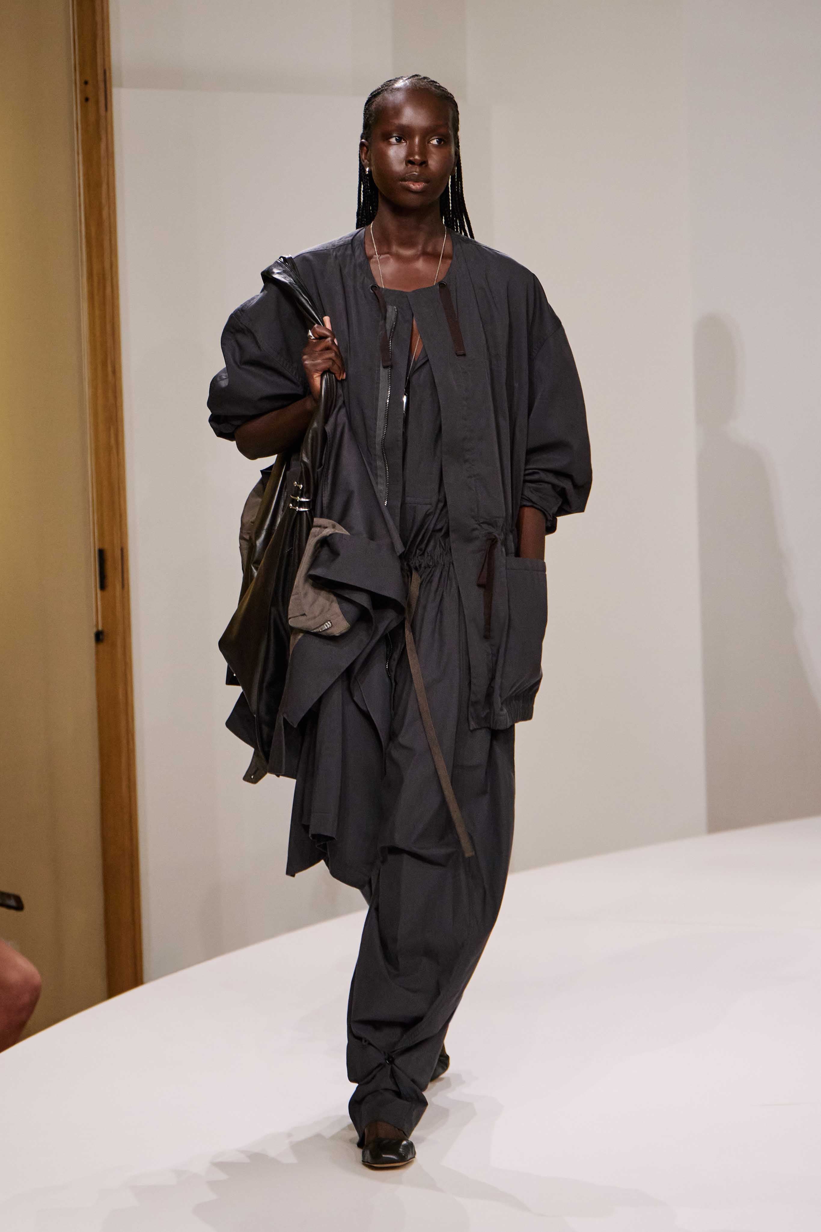 LOOK 36