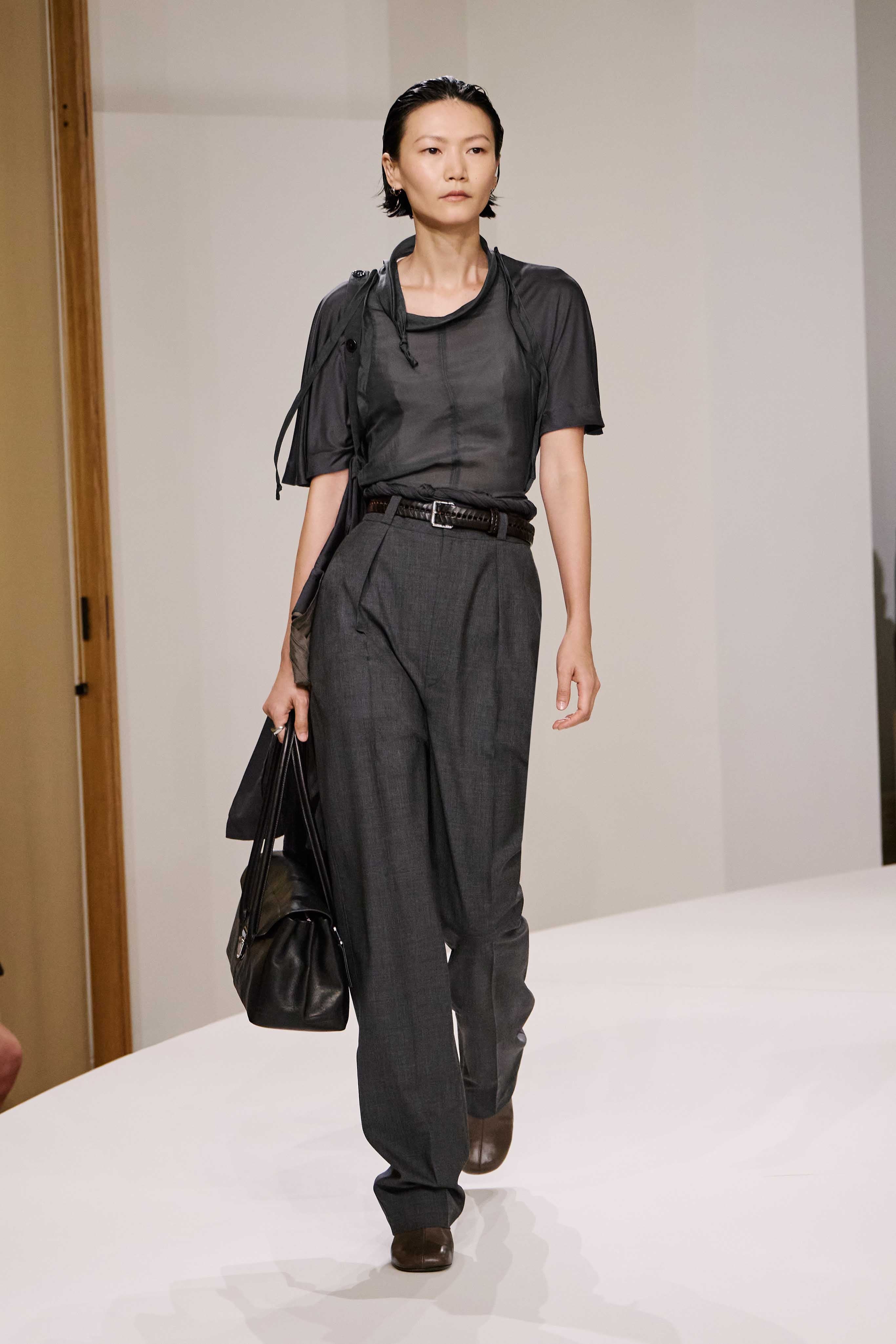 LOOK 37
