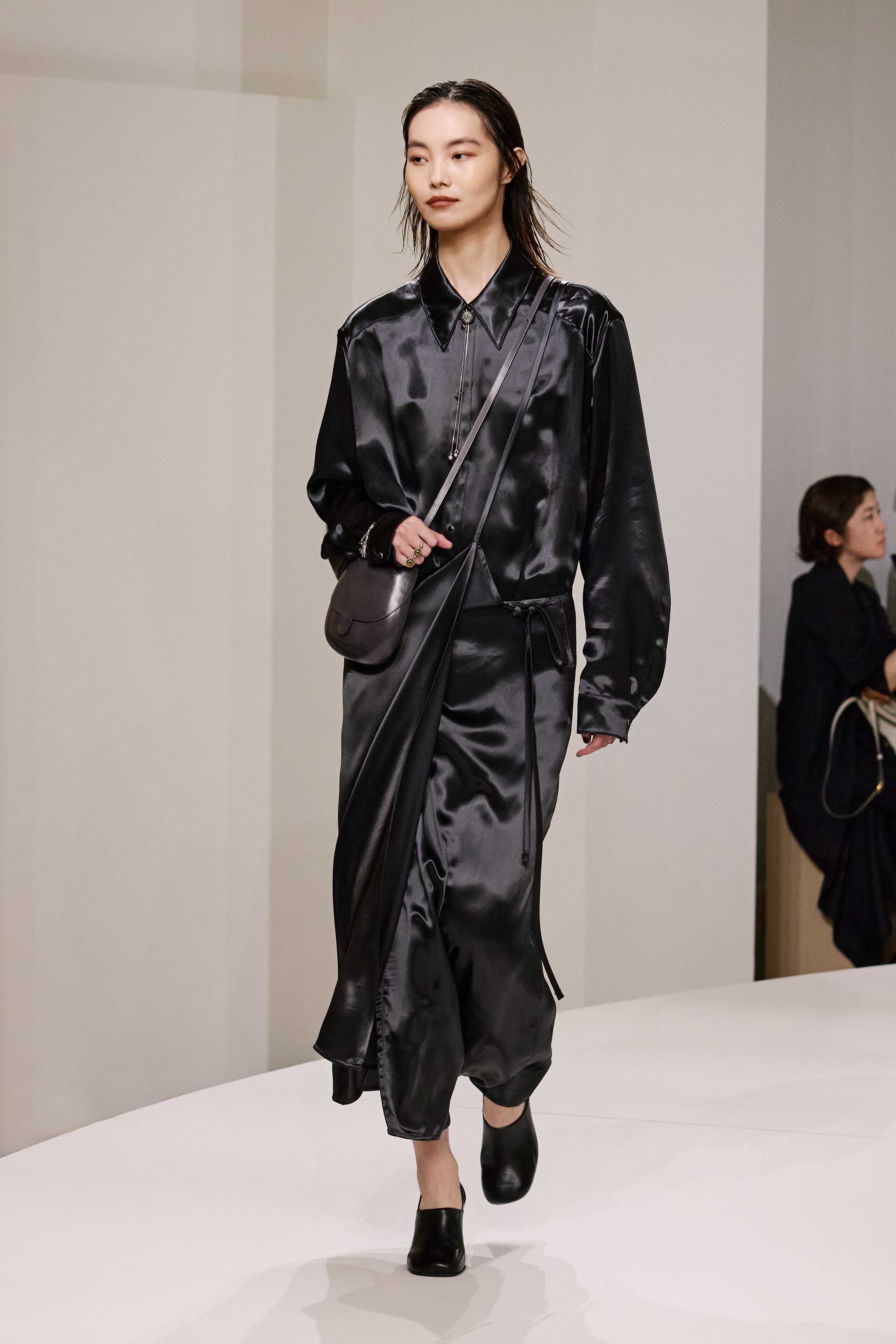 LOOK 38