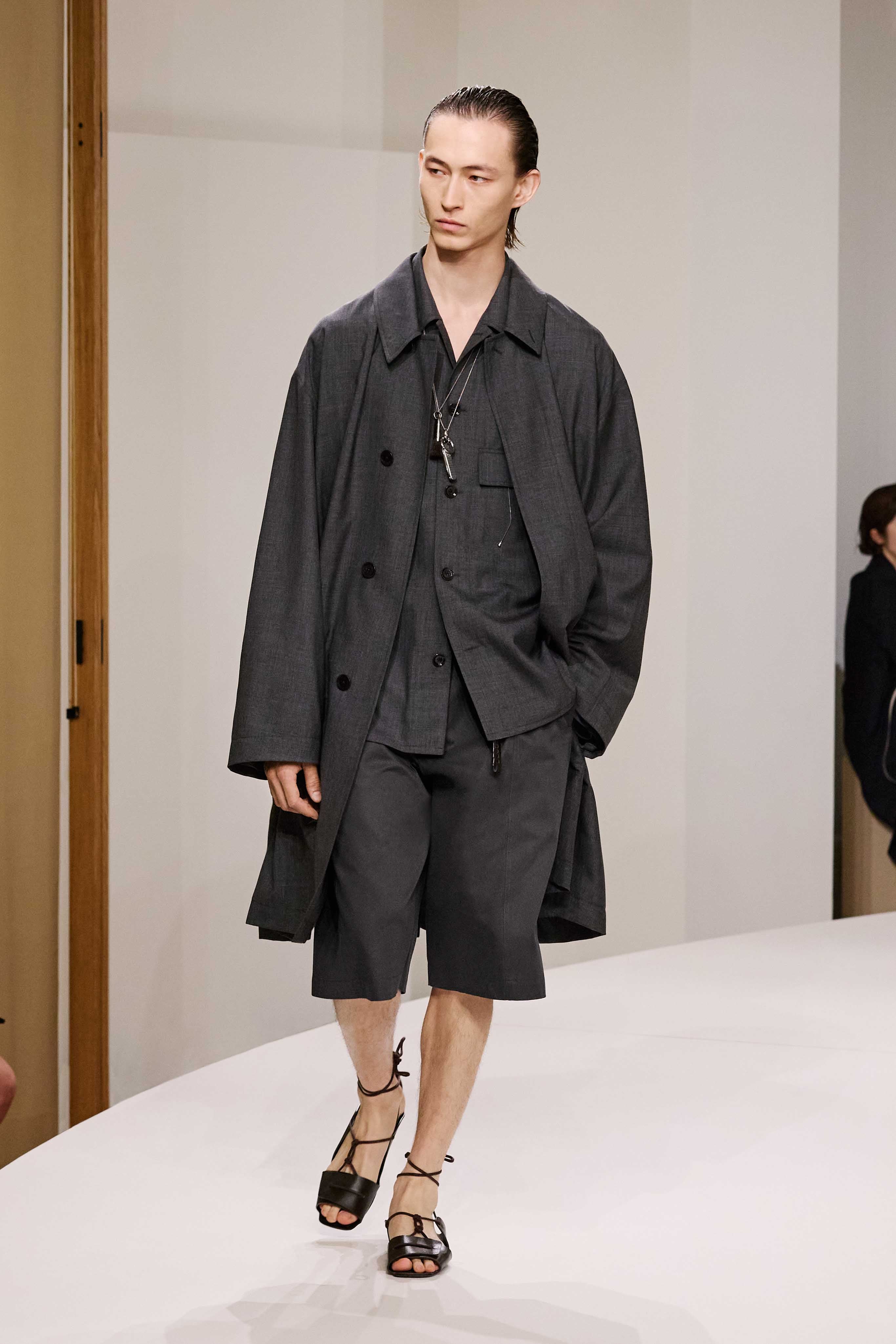 LOOK 40