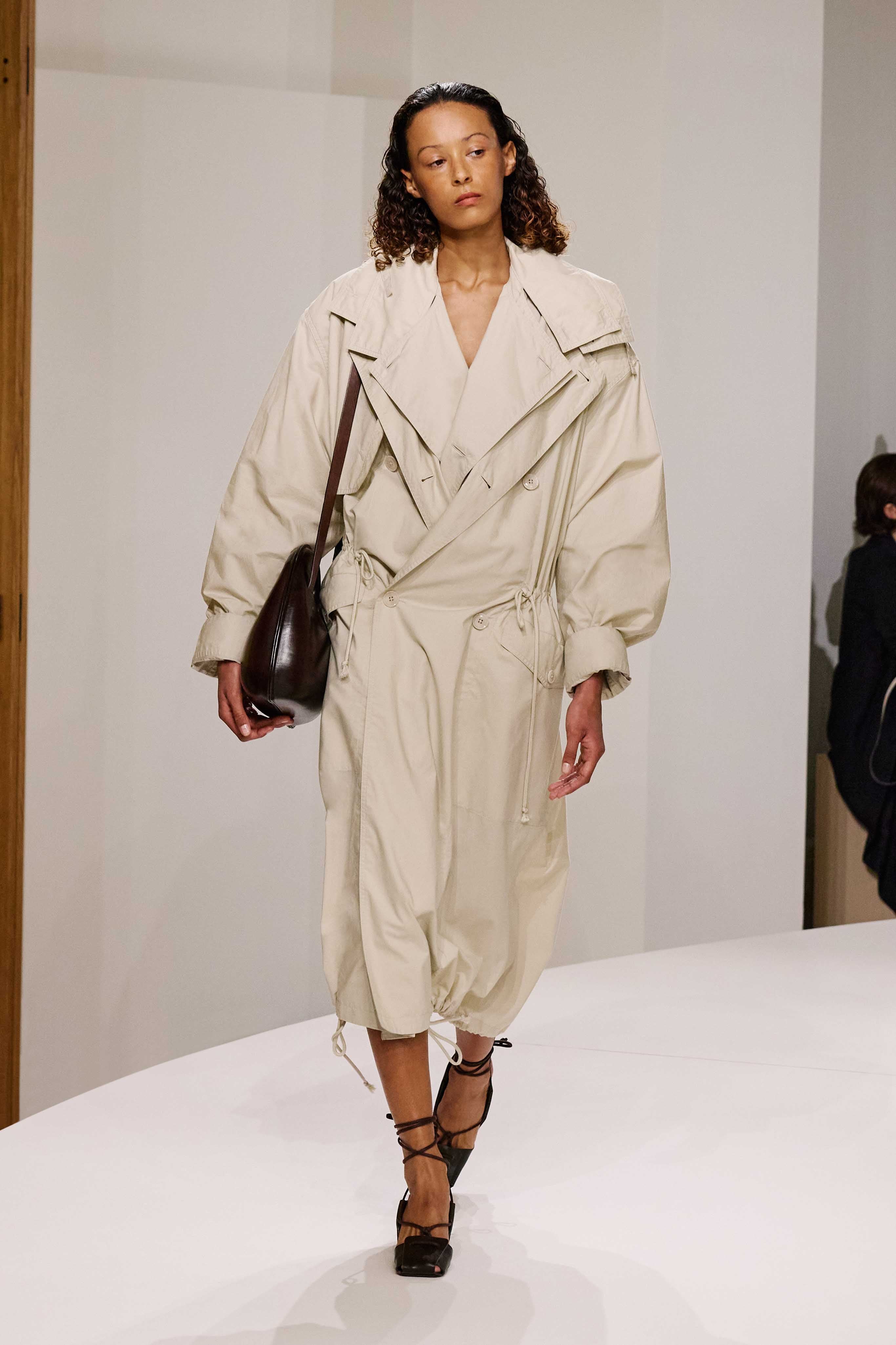 LOOK 42