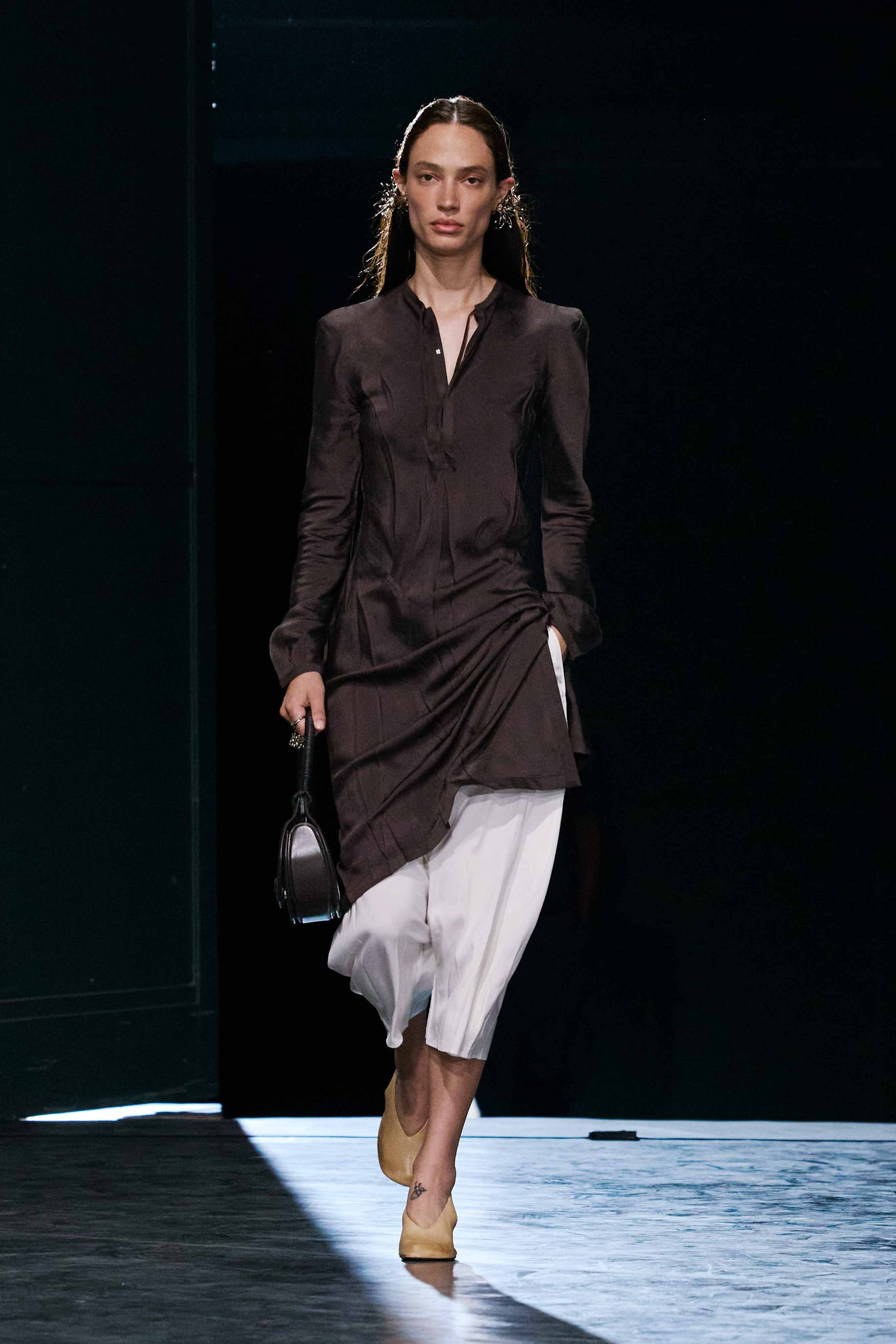 LOOK 14