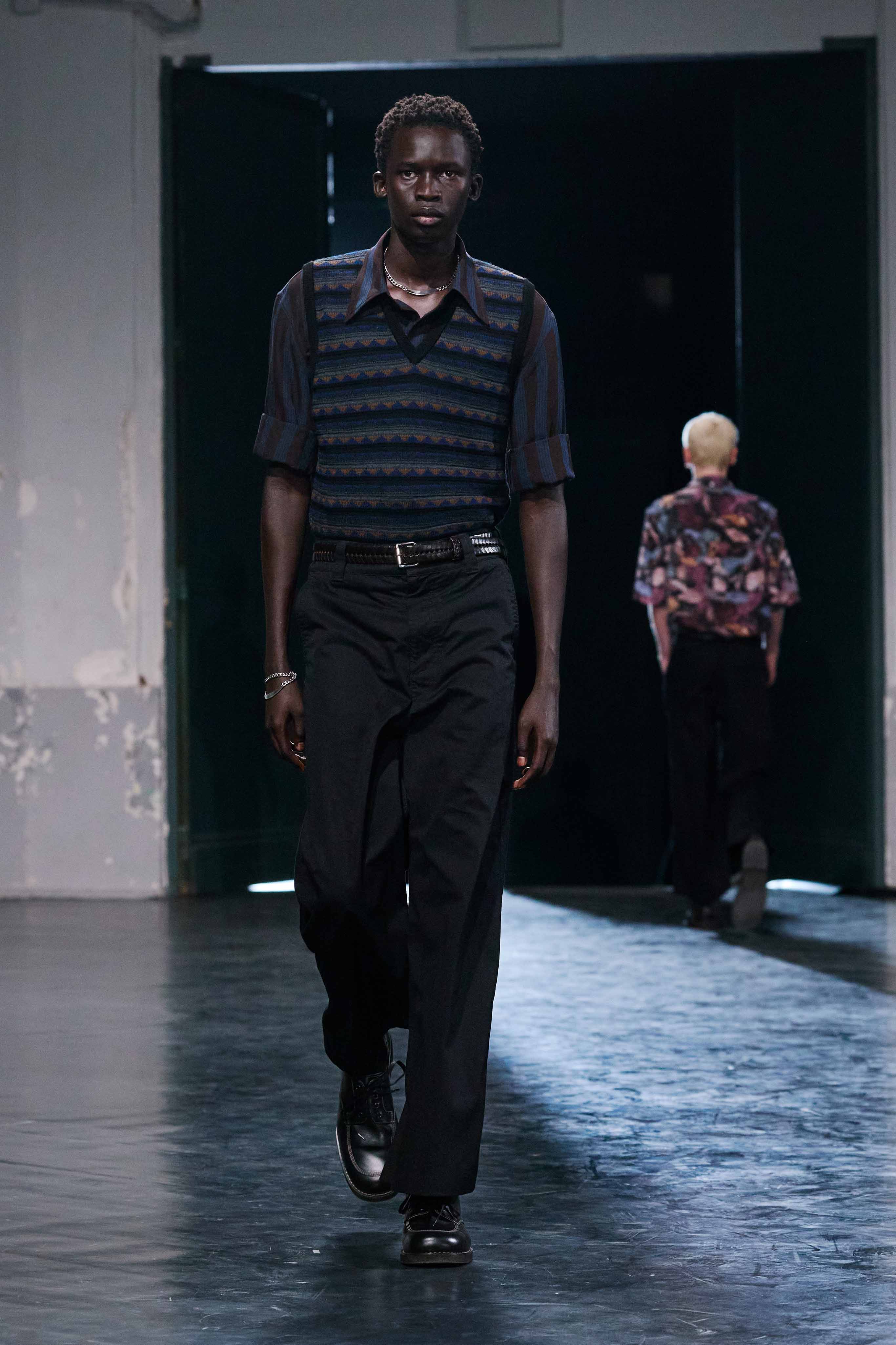 LOOK 30