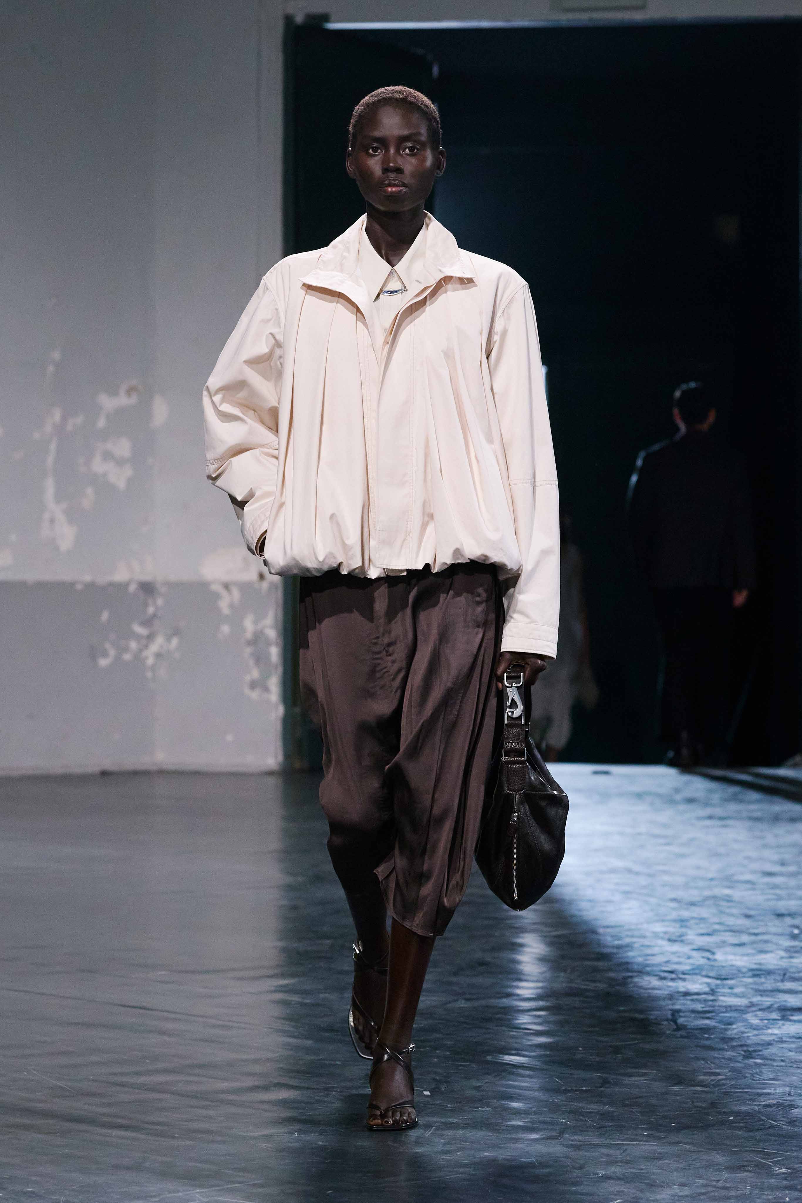 LOOK 49
