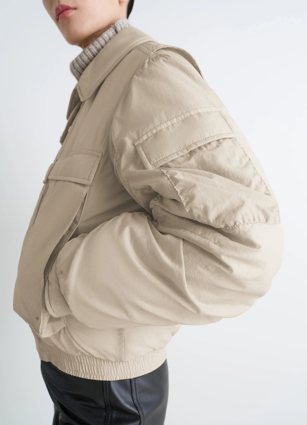 BOMBER