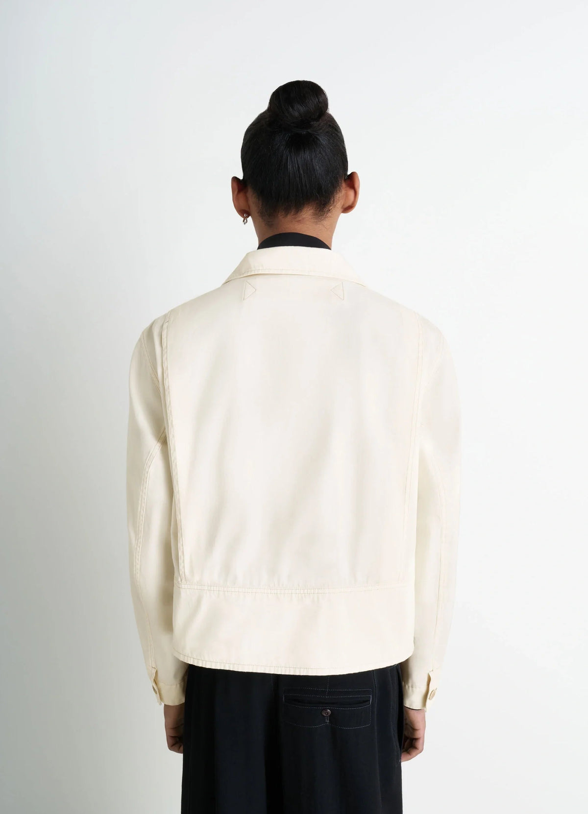 SHORT UTILITY JACKET