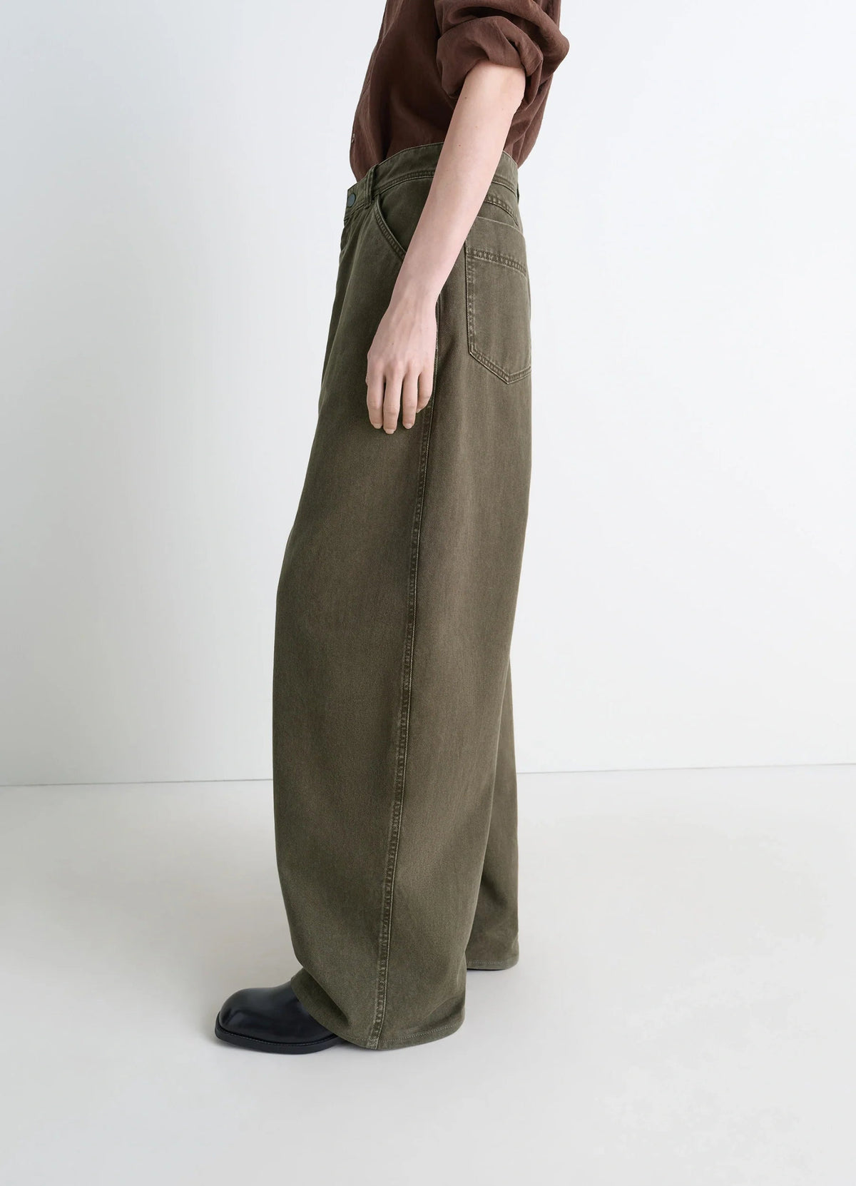 LARGE PANTS