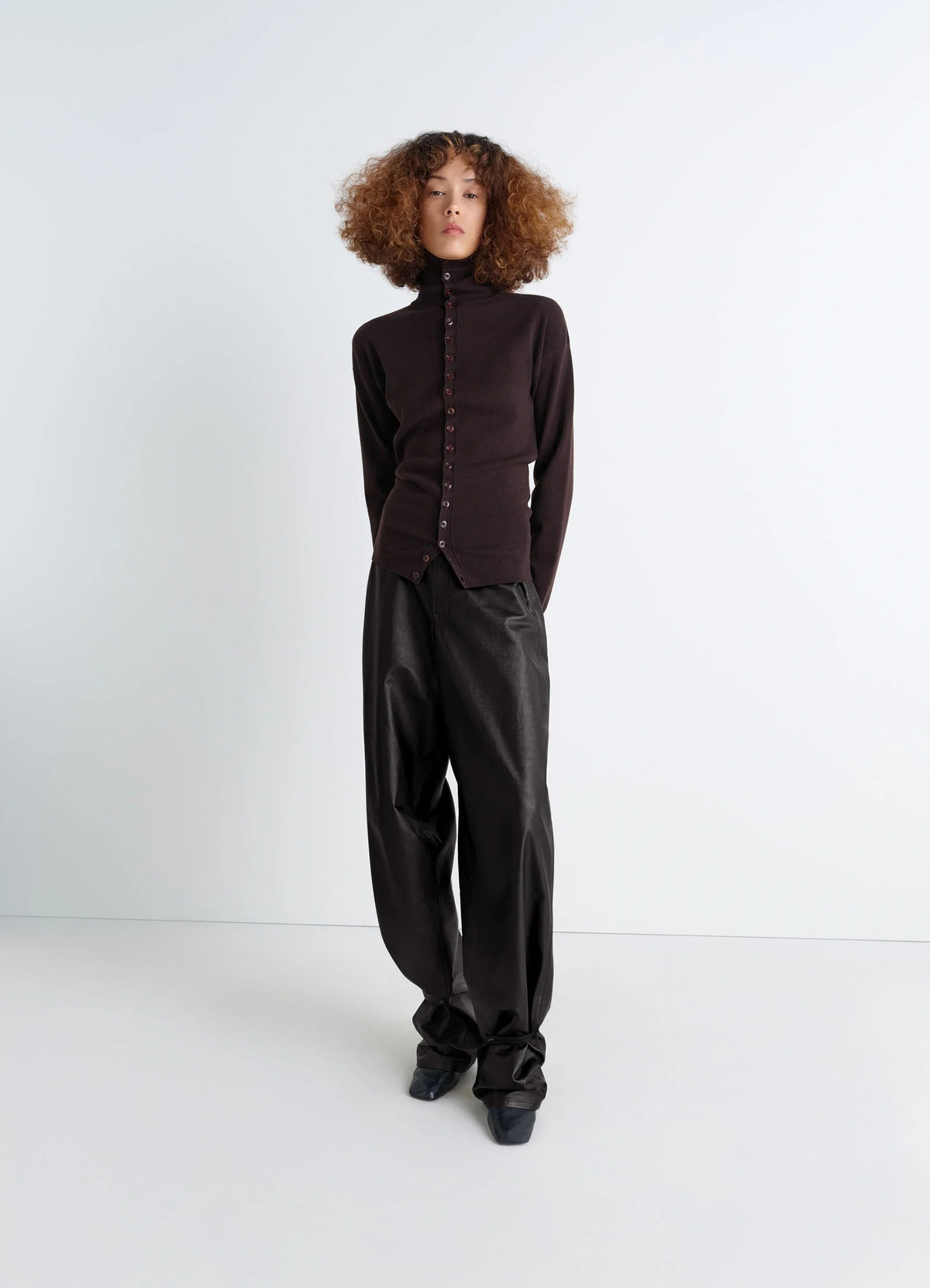 SOFT LEATHER PANTS