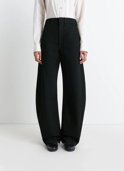 HIGH WAISTED CURVED PANTS