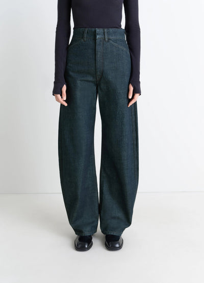 HIGH WAISTED CURVED PANTS